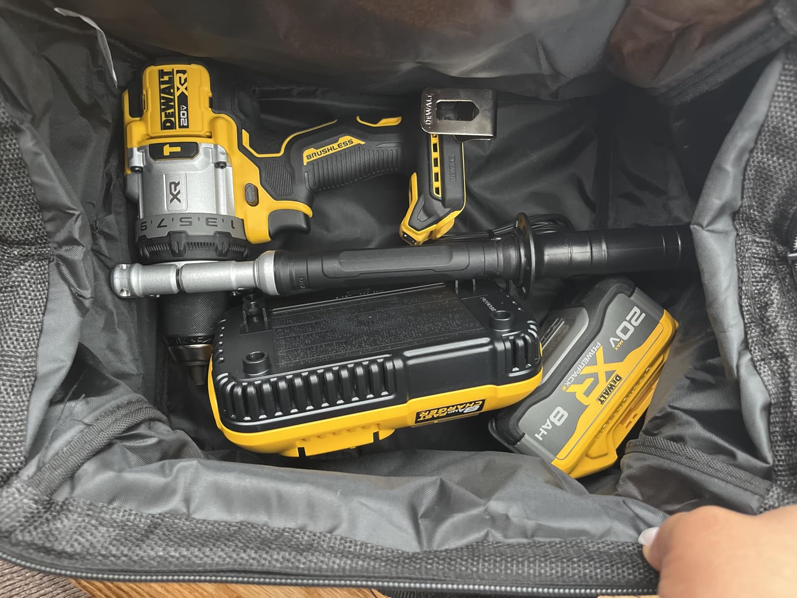 DEWALT 20V MAX XR 1/2 Inch Brushless Cordless Hammer Drill Kit with 8AH Battery and Charger, 3 Speed (DCD1007WW1) customer photo 1