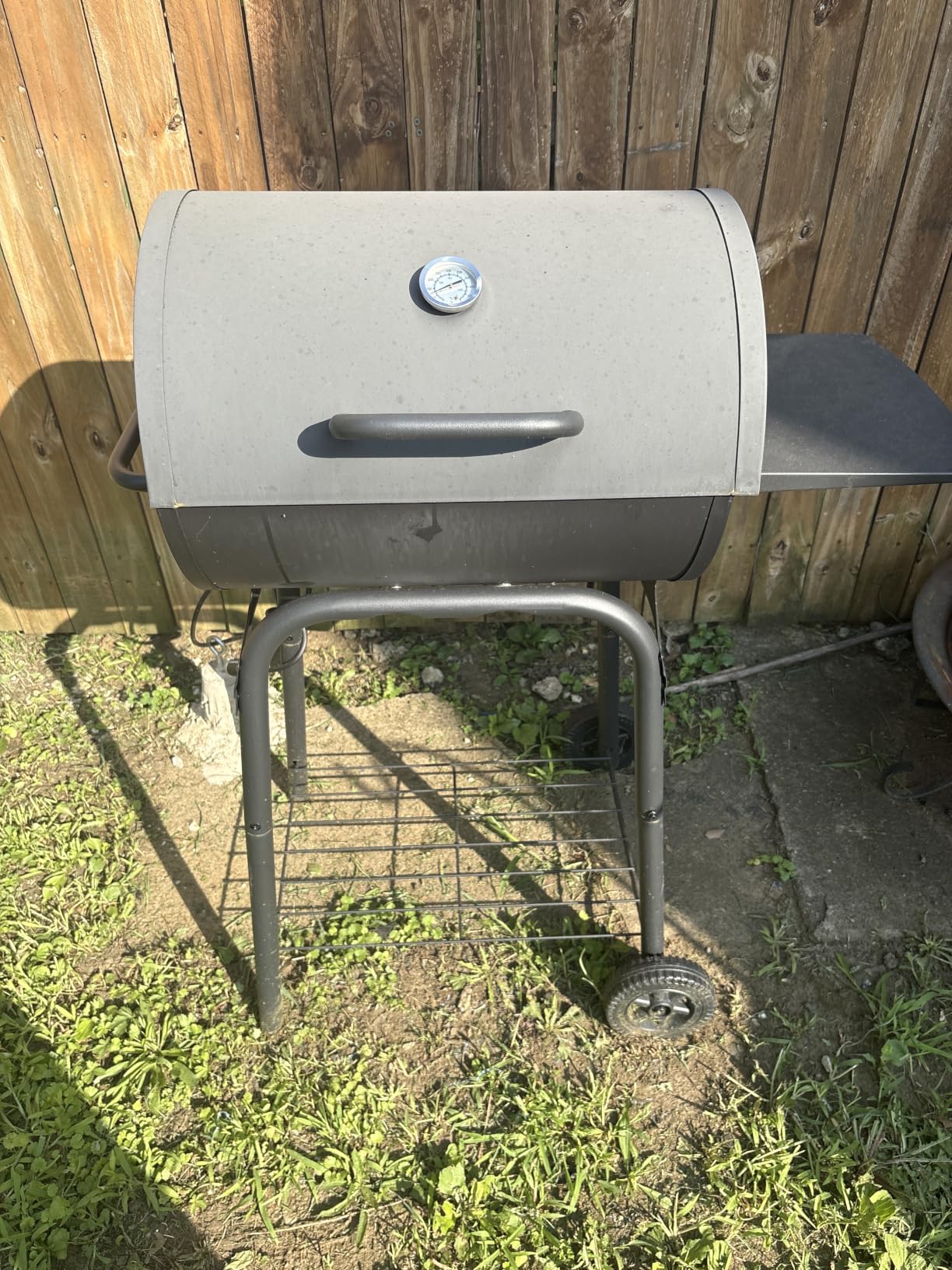 Kendane Barrel Charcoal Grill, Large Charcoal Grills with Side Shelf customer photo 2