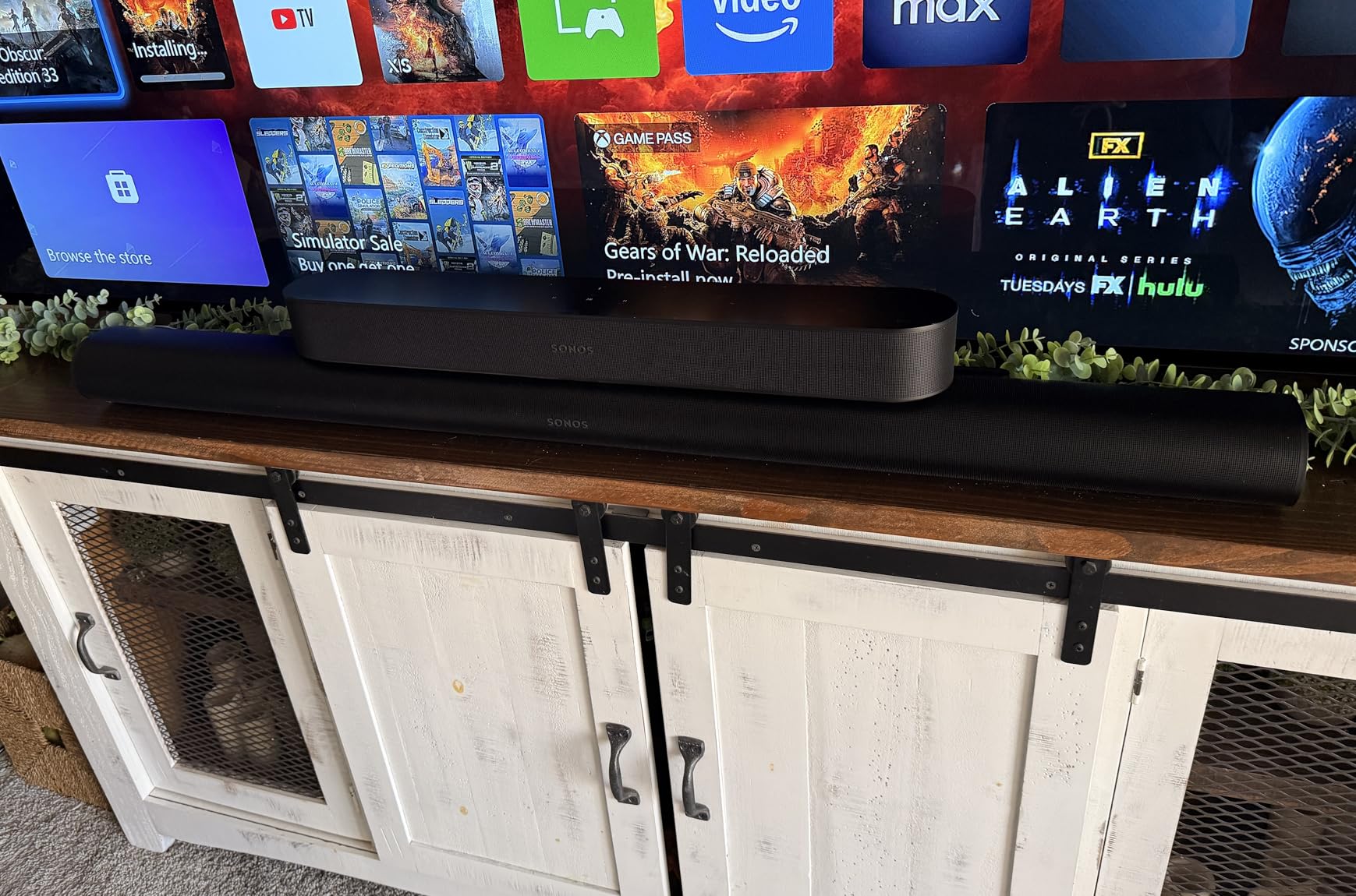 Sonos Arc Ultra Soundbar with Dolby Atmos - Black | Dolby Atmos | 9.1.4 Surround Sound for TV and Music | Alexa | Works with Sonos Sub 4 & Era 300 | Sound Motion technology customer photo 2
