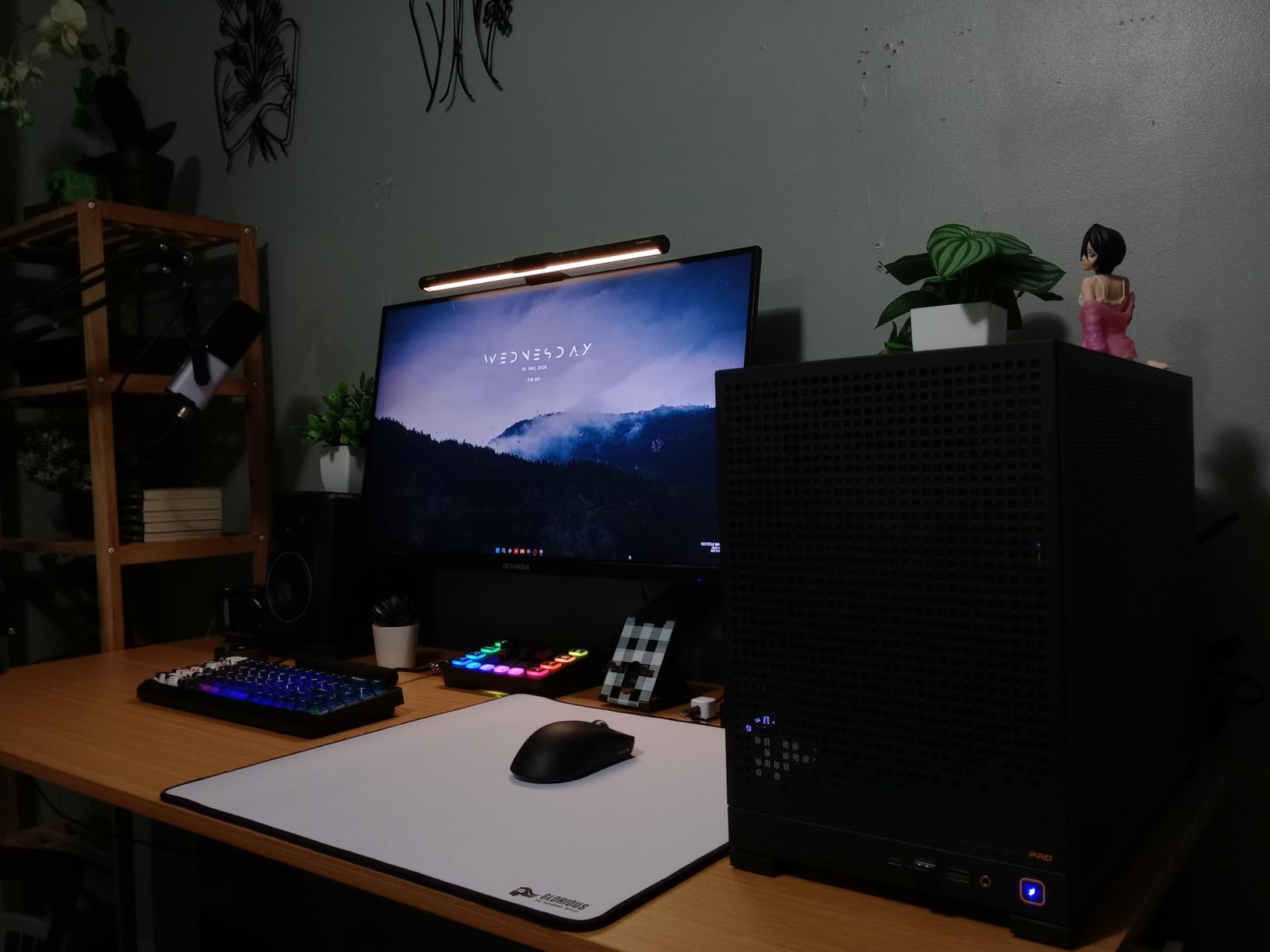 Mackie CR3.5 Studio Monitors (Pair), 3.5