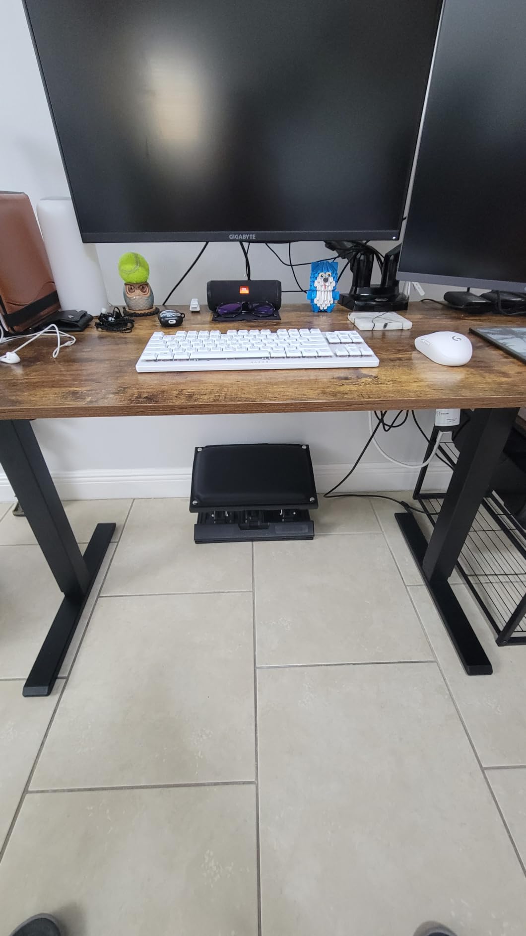 Adjustable Foot Rest Under Desk for Office, Home, Gaming & Study, Large Panel - Infinite Angle, Ergonomic Footrest, Removable Cushion, Foldable Design, Large 15.75