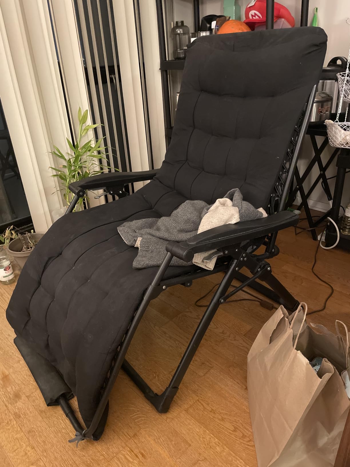 Suteck Oversized Zero Gravity Chair, 500LBS 33In XXL Outdoor Recliner Chairs | w/Removable Cushion&Headrest, Camping Lounge Chair w/ Upgraded Lock&Footrest, Reclining Patio Chairs for Indoor Outdoor customer photo 2