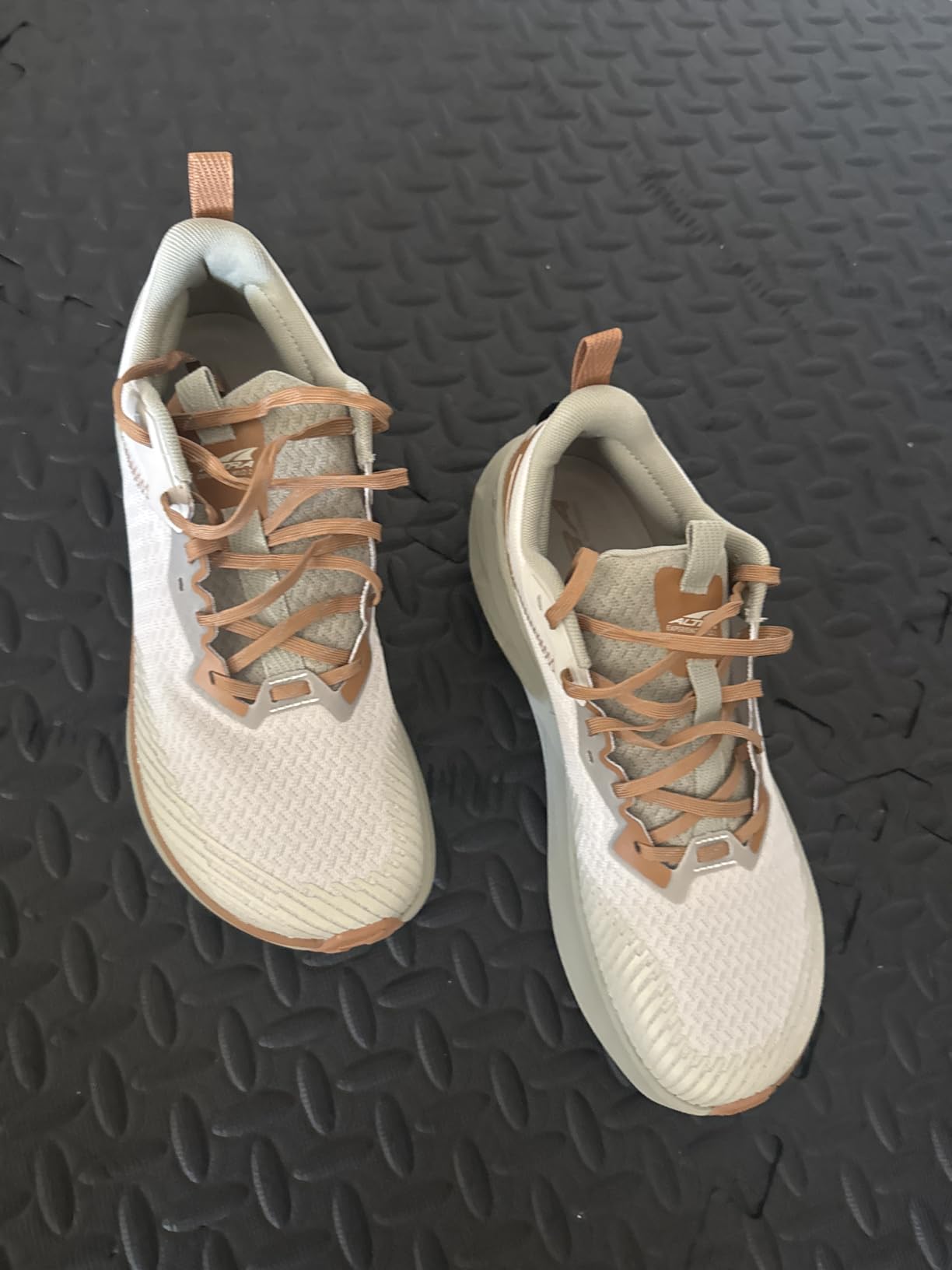 Altra Men's Experience Wild 2 customer photo 1