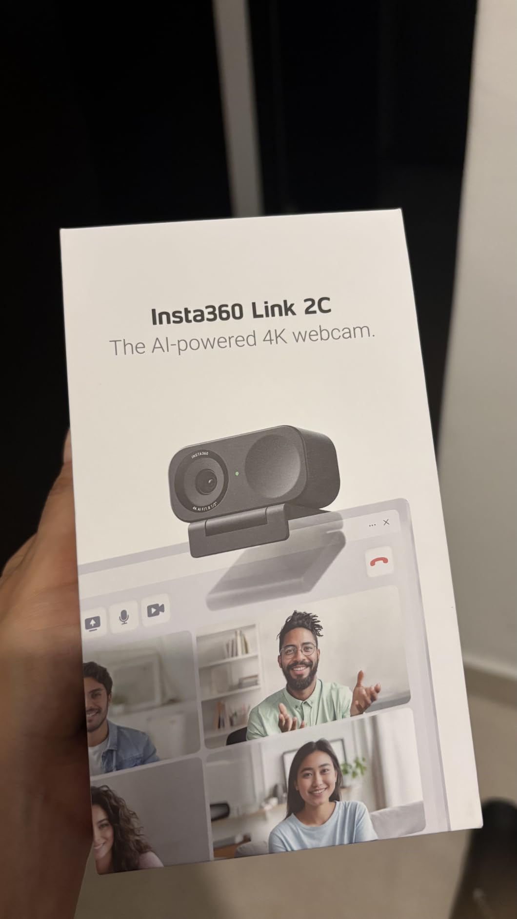 Insta360 Link 2C - 4K Webcam for PC/Mac, 1/2 Inch Sensor, Auto Framing, HDR, AI Noise-Canceling Mic, Gesture Control for Streaming, Video Calls, Gaming, Works with Zoom, Teams, Twitch customer photo 2