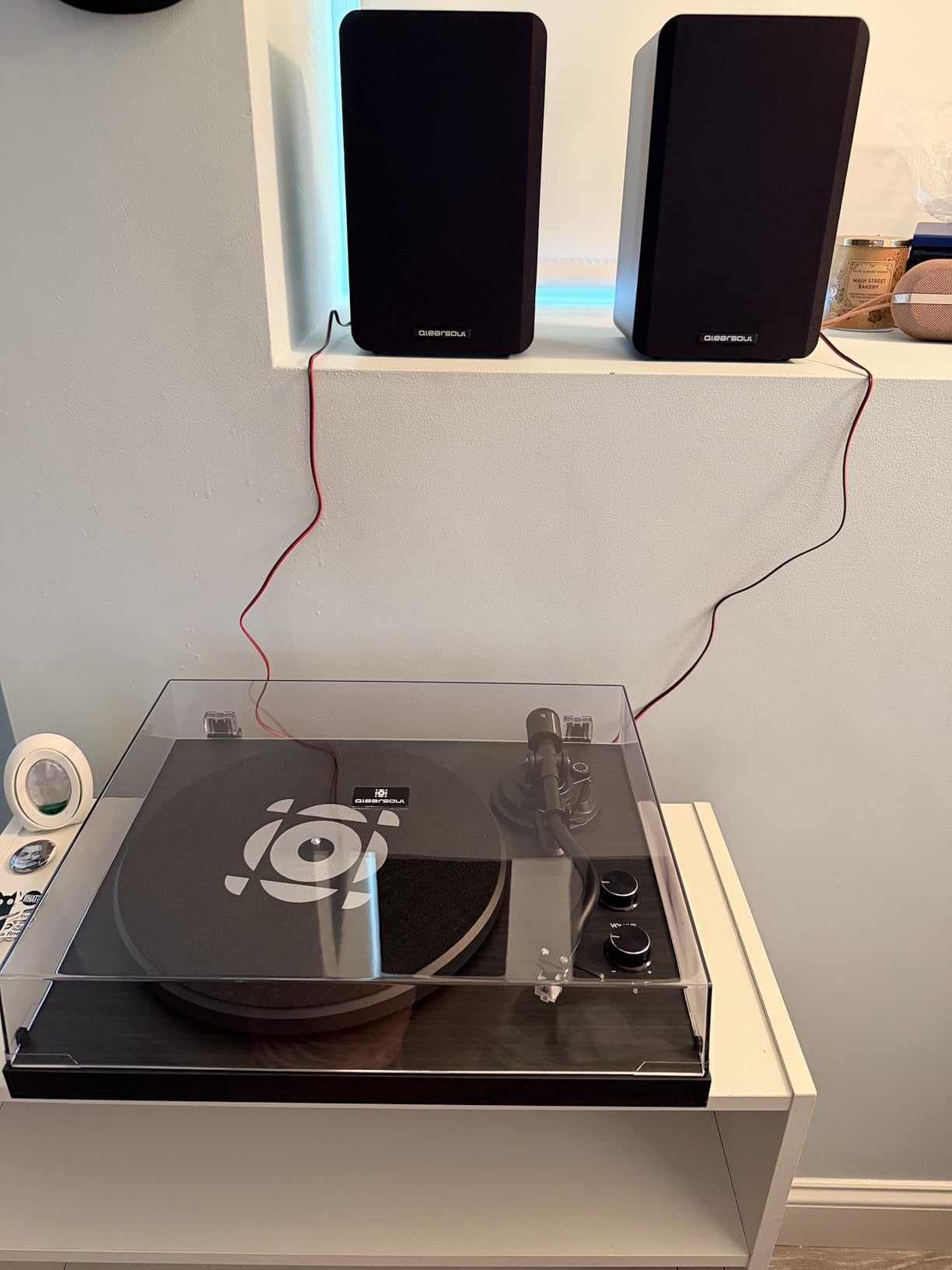 SoulBox S1 Vinyl Record Player with Stereo Speakers | Turntable with Built-in Preamp, S-Shaped Tonearm, 33/45 RPM - Walnut customer photo 2