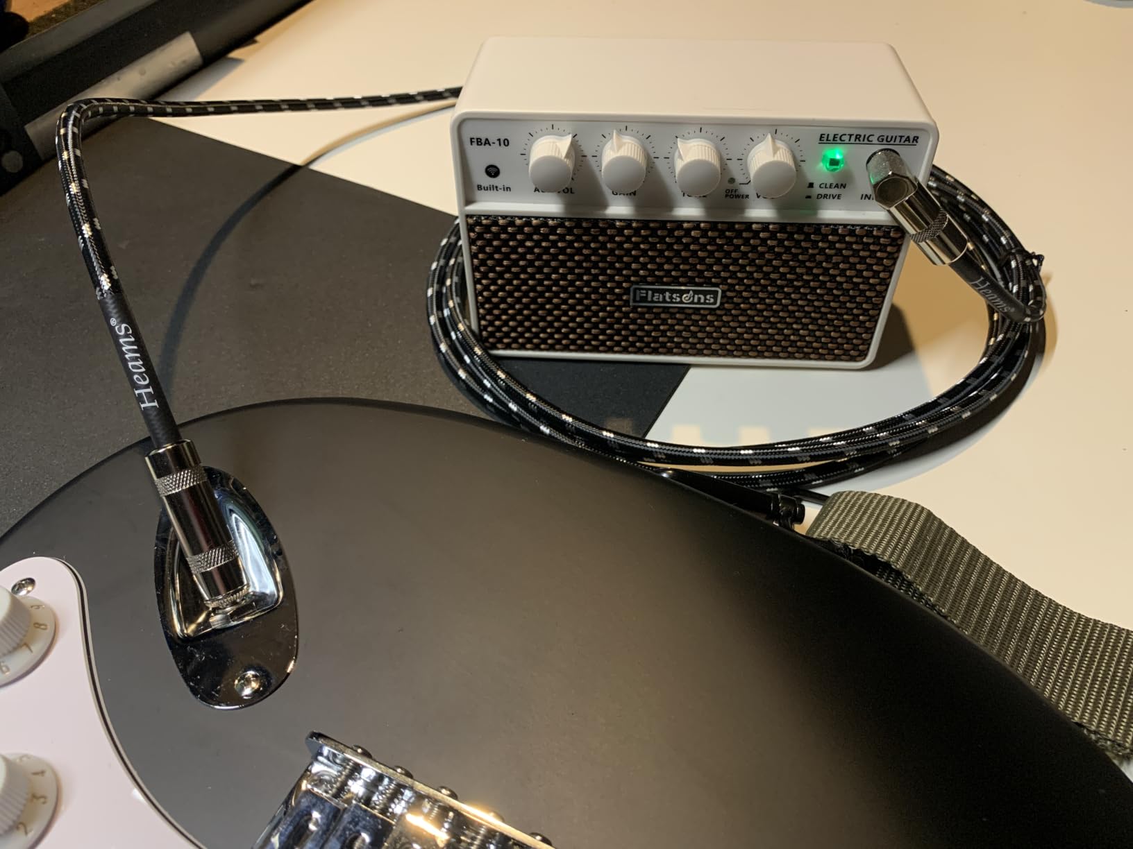 Flatsons FBA-10 Guitar Amp, 10W Mini Electric Guitar Amplifier with Clean/Drive Channel, 6H Working, USB-C Rechargeable, 3.5mm Headphone/AUX Jack, Wireless Portable Amp for Indoor Practice, Traveling customer photo 2