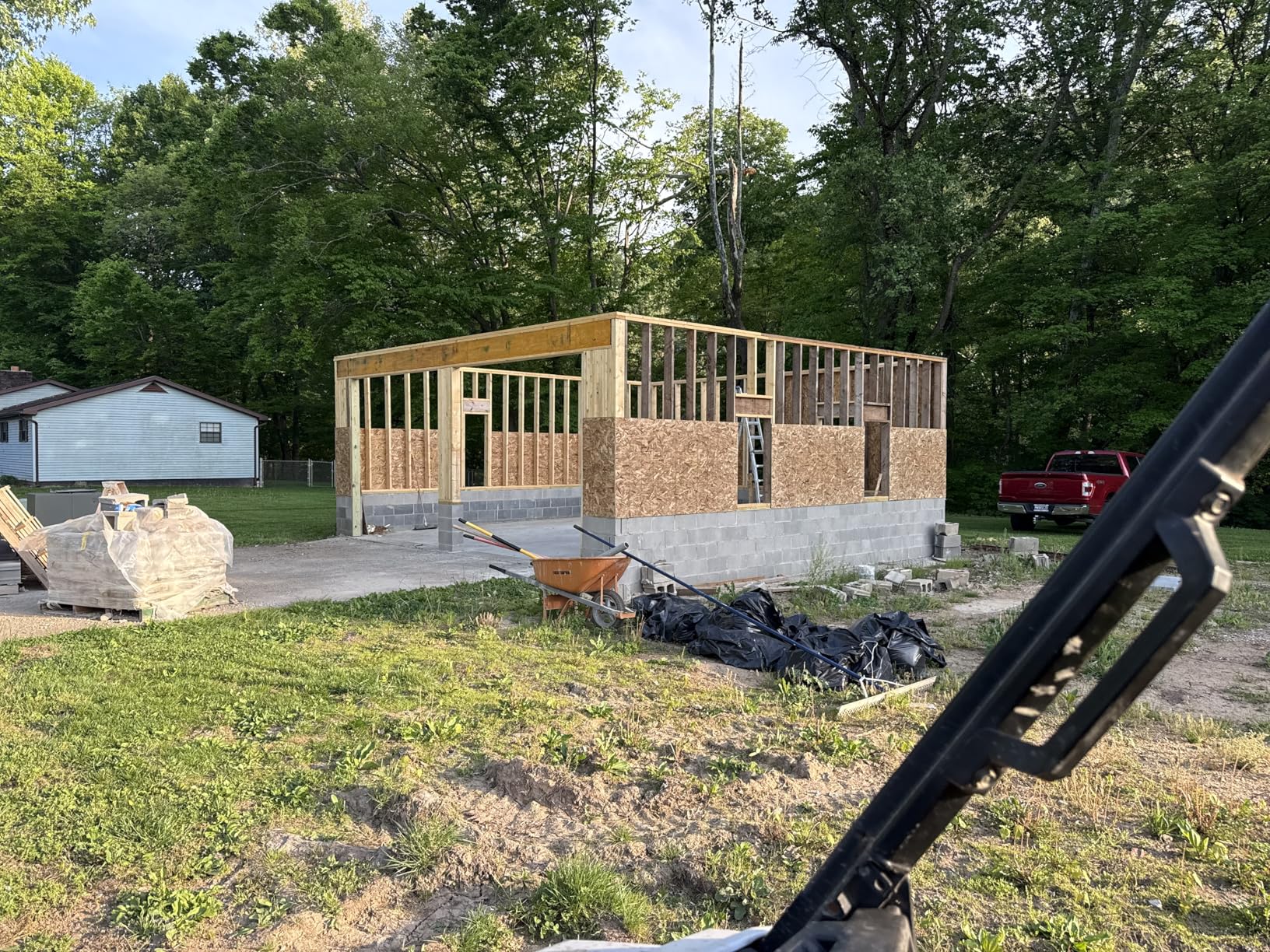 Makita XNB03Z 18V LXT Lithium-Ion Cordless 21 Degree Full Round Head 3-1/2 Inch Framing Nailer, Tool Only customer photo 2