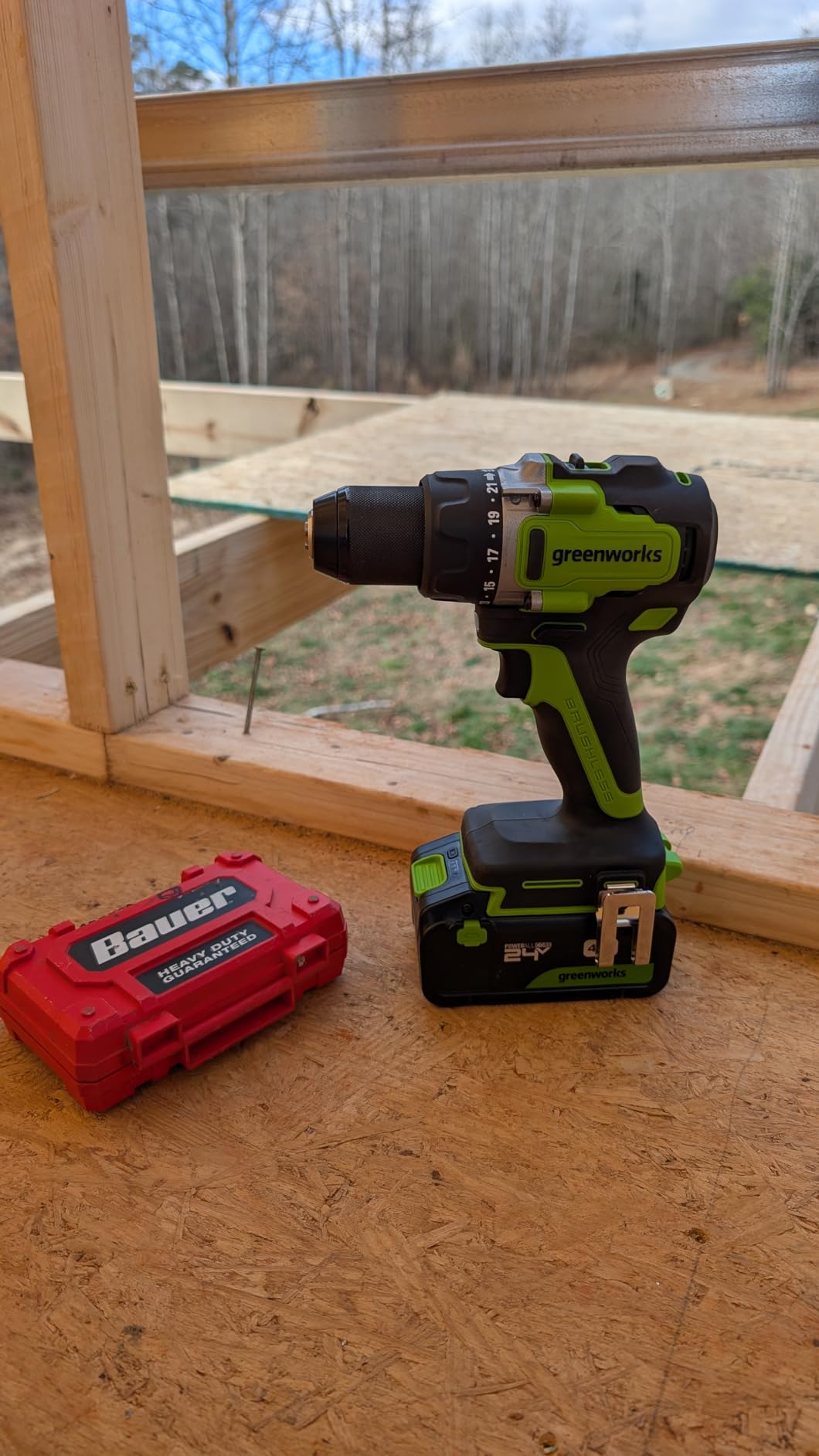 GREENWORKS 24V 1/2-inch Brushless Cordless Drill (800 In-lbs.), 4.0Ah USB-C Battery and 65W Rapid Charger customer photo 2
