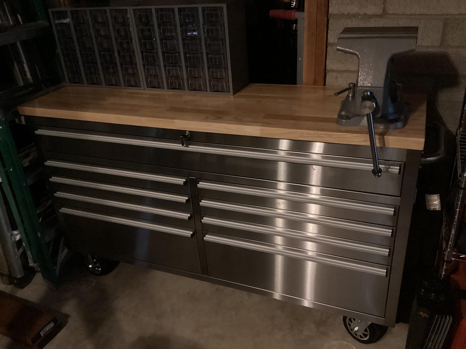 IDEALHOUSE 61 inch Rolling Tool Chest, Garage Workbench with 9 Drawers, Solid Rubber Wood Top & with Wheels Lock Key Locking, Mobile Workstation Tool Cabinet for Workshop Storage customer photo 1