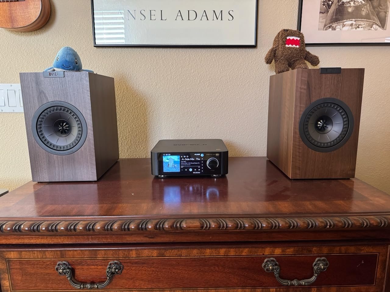 Eversolo Play | Music Streamer with DAC & Amplifier 60W×2ch(8Ω) / 110W×2ch(4Ω) | 5.5