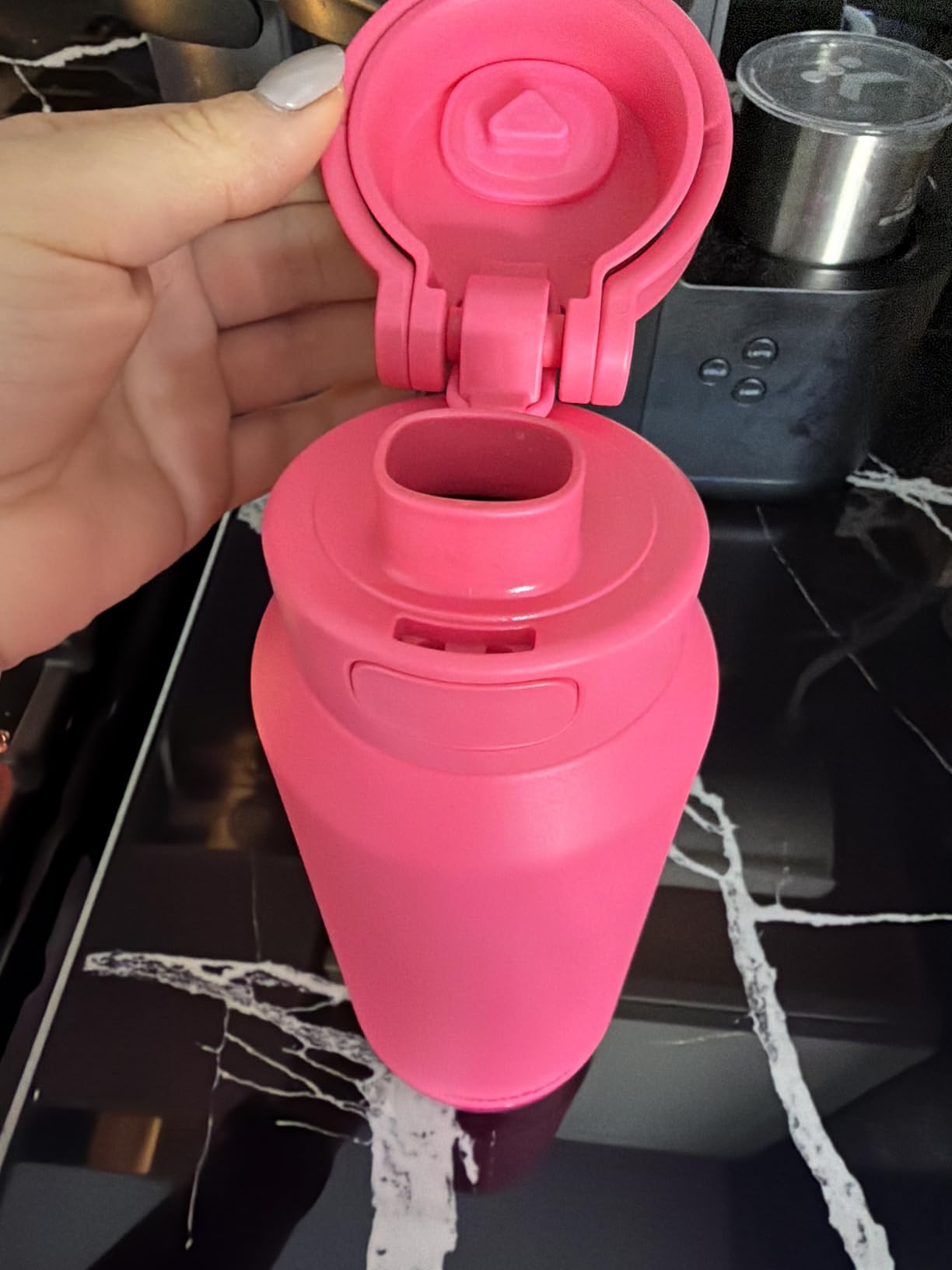 HidrateSpark PRO 2 21 oz Chug - Smart Hydration Bottle with Clinically Accurate Water Tracking & Extended Battery Life - Syncs with Apple Health, Fitbit, Smart Rings & Watches customer photo 2