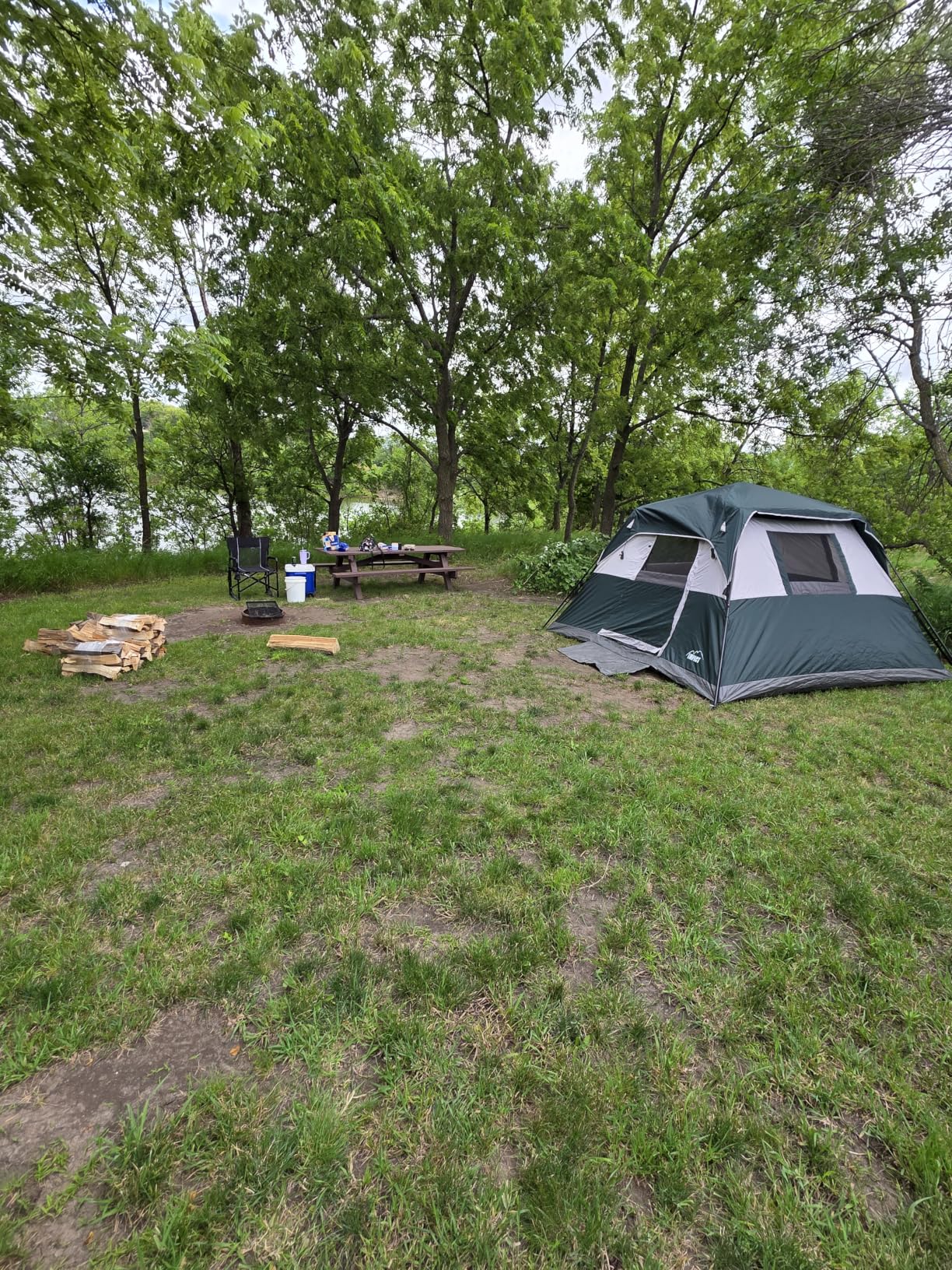 Instant 6 Person Tent for Camping with Rainfly, Under 60s Setup, 10 x 9ft | Fits 2 Queen Air Mattresses, 1200mm Waterproof, 360° Ventilation, PFAS-Free Fabric and Carry Bag for Family, Camping, Hiking customer photo 2