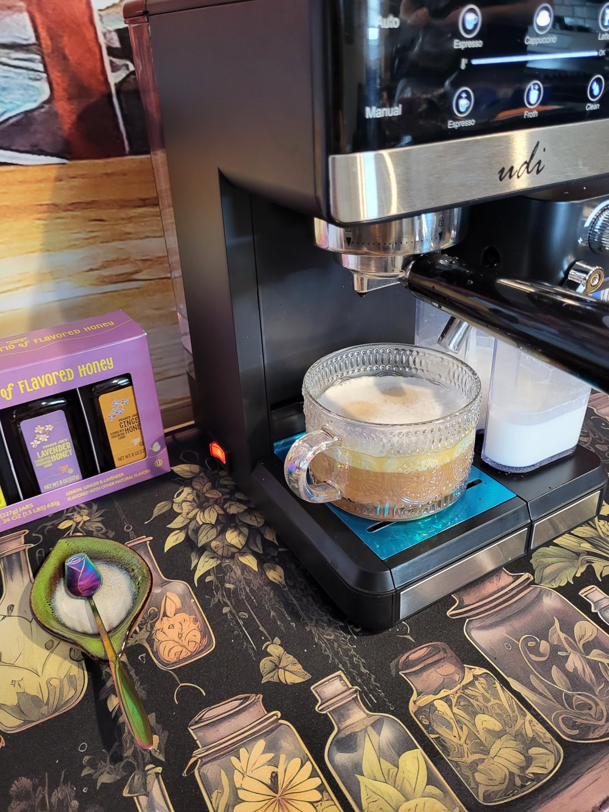 UDI Espresso Machine, 20 Bar Automatic Cappuccino & Latte Coffee Maker, Auto or Manual Quick Brew Dual Boiler, Touchscreen Espresso Maker (Black+Sliver) customer photo 1