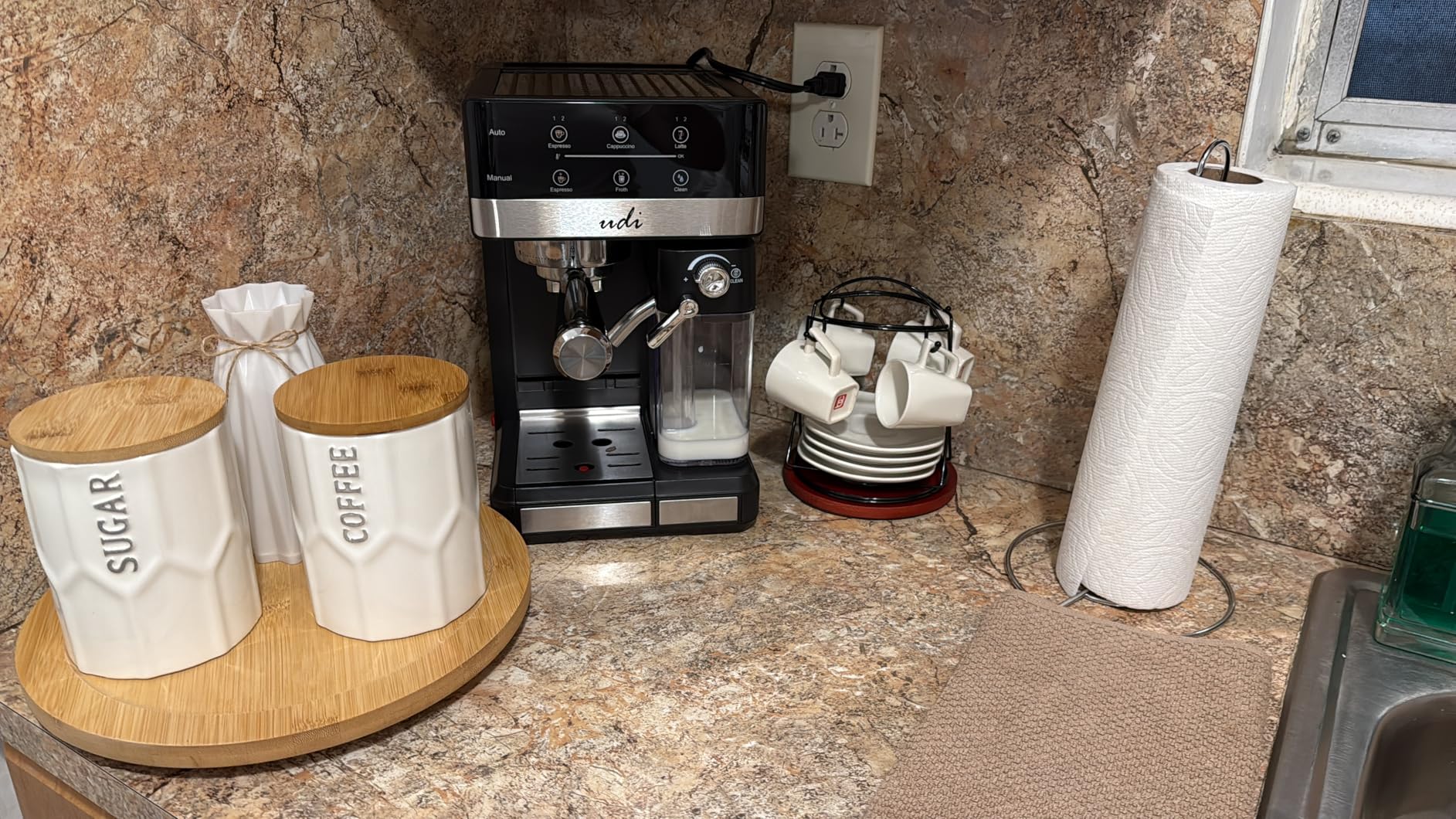 UDI Espresso Machine, 20 Bar Automatic Cappuccino & Latte Coffee Maker, Auto or Manual Quick Brew Dual Boiler, Touchscreen Espresso Maker (Black+Sliver) customer photo 2