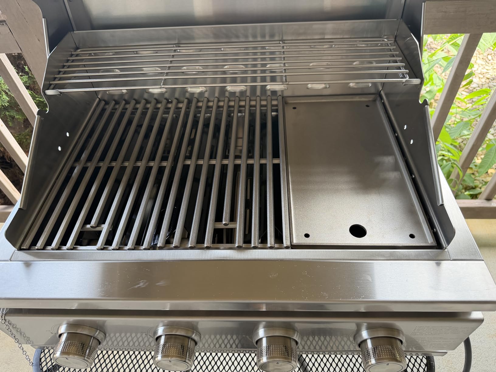 Built In 4-Burner Propane Gas Grill, 304 SS, 3200 BTU, 516sq.in., BBQ | Built In 4 Burner Propane Gas Grill, ALL-Thickened 304 Stainless Steel, 3200 BTU with 516sq.in.for Patio Parties Barbecue. customer photo 2