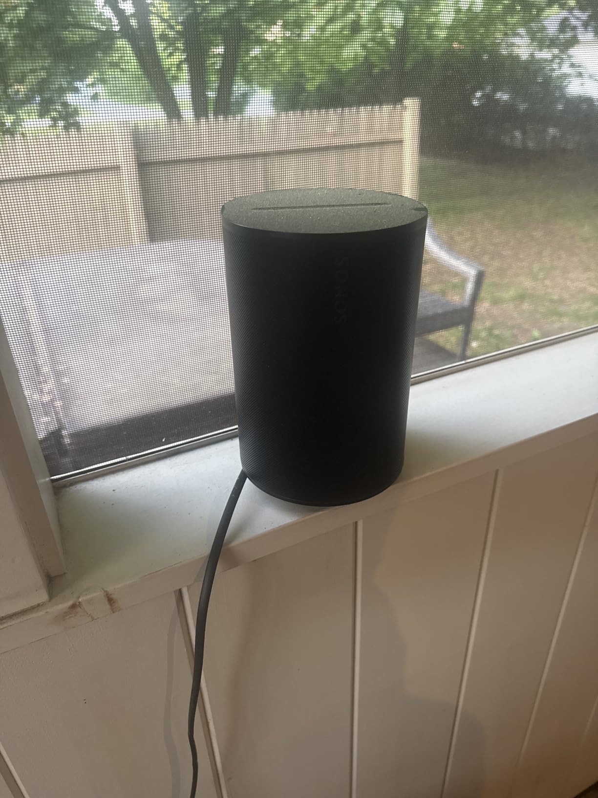Sonos Era 100 SL Compact, Microphone-Free Speaker - Black customer photo 2