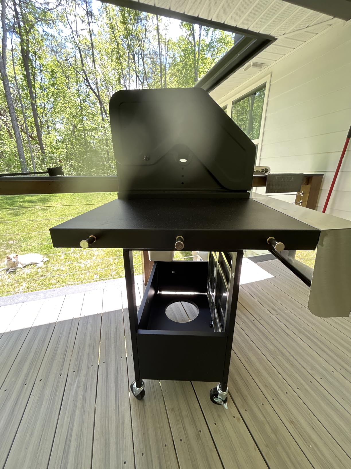 Gas Grill and Griddle Combo with Side Burner, 4-Burner Propane Grill with Porcelain-Enameled Cast Iron Grates and Double-Wall Insulated Lid, 49,000 BTU BBQ Grill for Outdoor Cooking customer photo 1