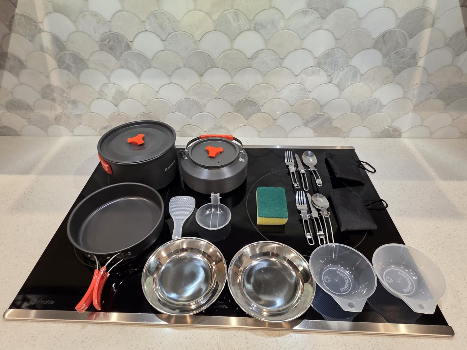18-Piece Large Capacity Camping Cookware Set Aluminum Mess Kit | 2.8L main cooking pot 1.6L hot-water kettle 1.3L frying pan Uncoated aluminum surface Nested carry storage customer photo 2