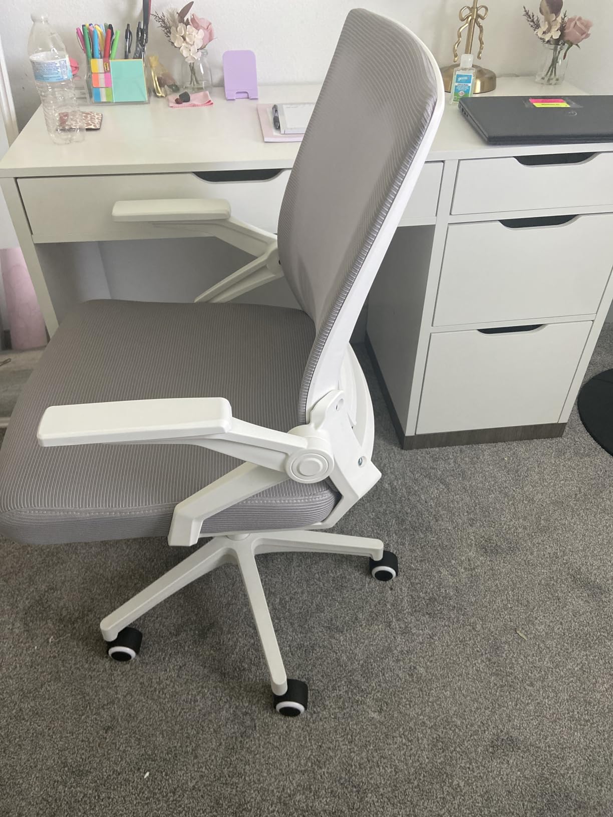 GTPLAYER Ergonomic Office Chair with Flip-up Armrests Executive Computer Chair for Home Office Breathable Mesh Comfy Lumbar Support Black customer photo 2