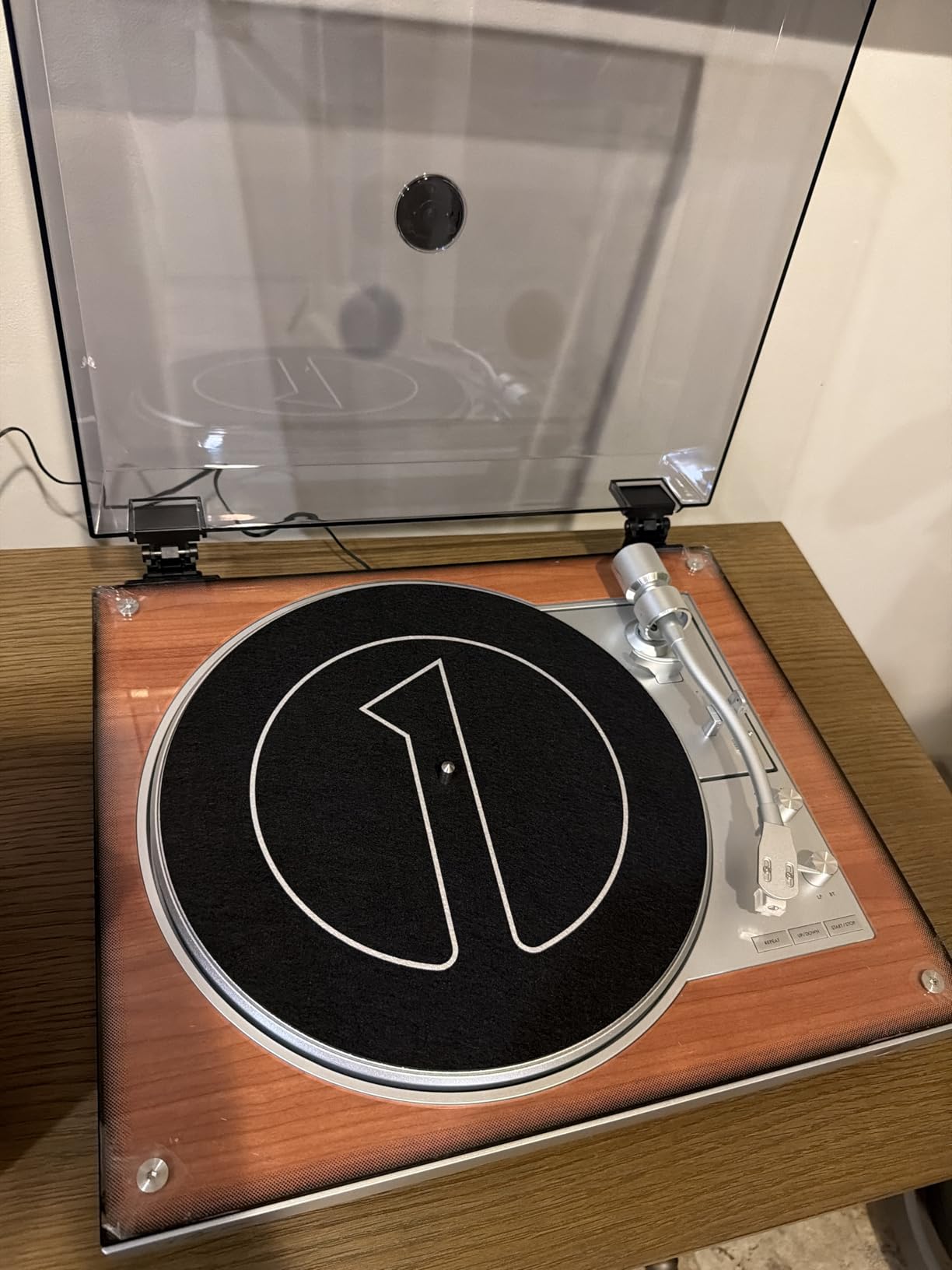 1 BY ONE Fully Automatic Belt-Drive Turntable, Wireless Vinyl Record Player with Automatic Repeat Function, Remote Control, Phono Preamp, AT-3600L Cartridge, 33/45 RPM customer photo 2