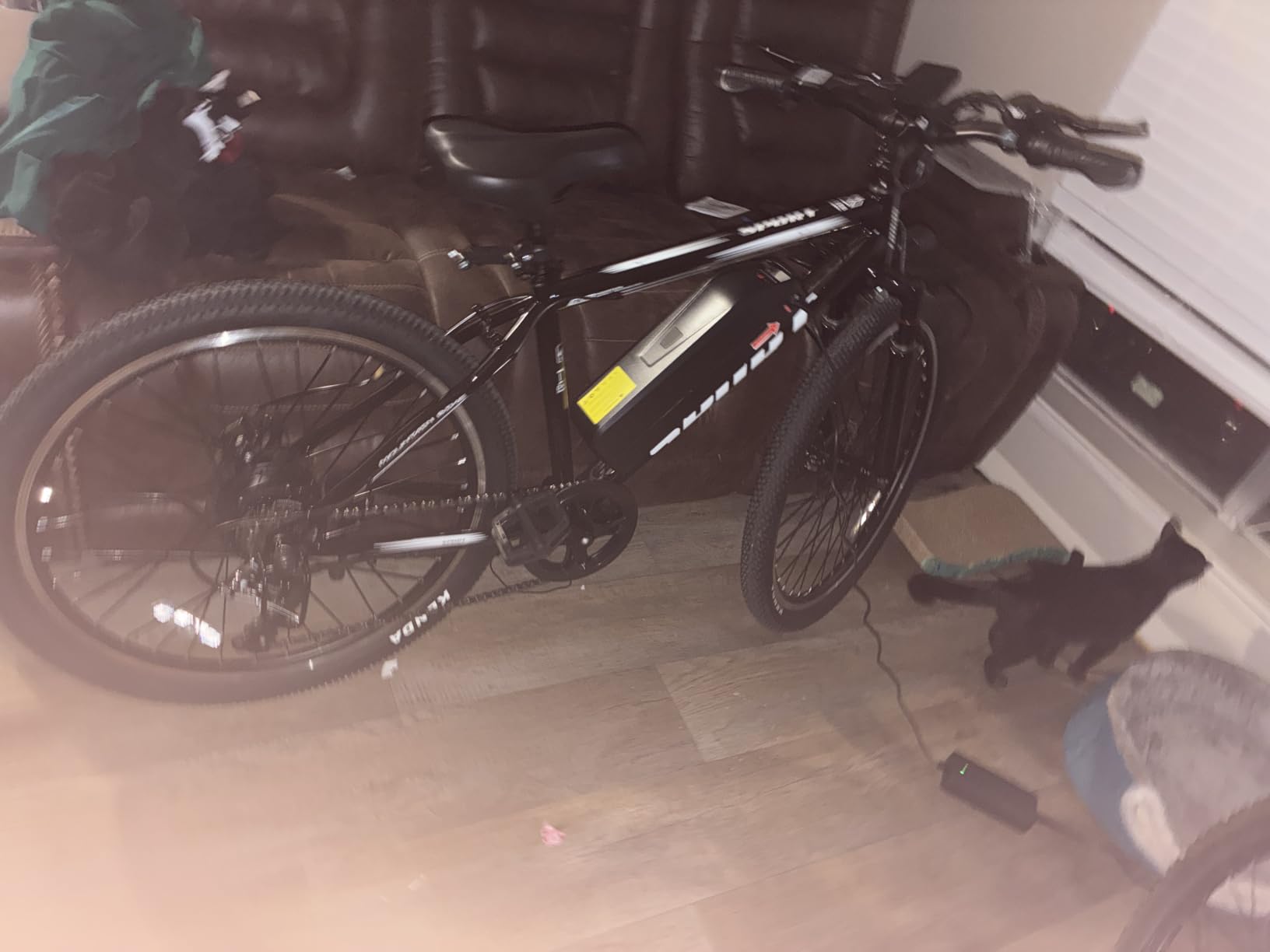 ASKGO Electric Bike for Adults, 1500W Peak Mountain Ebike with 25 MPH, 65 Miles Range, 7 Speed, 48V 10.4Ah Removable Battery Ebike, 26