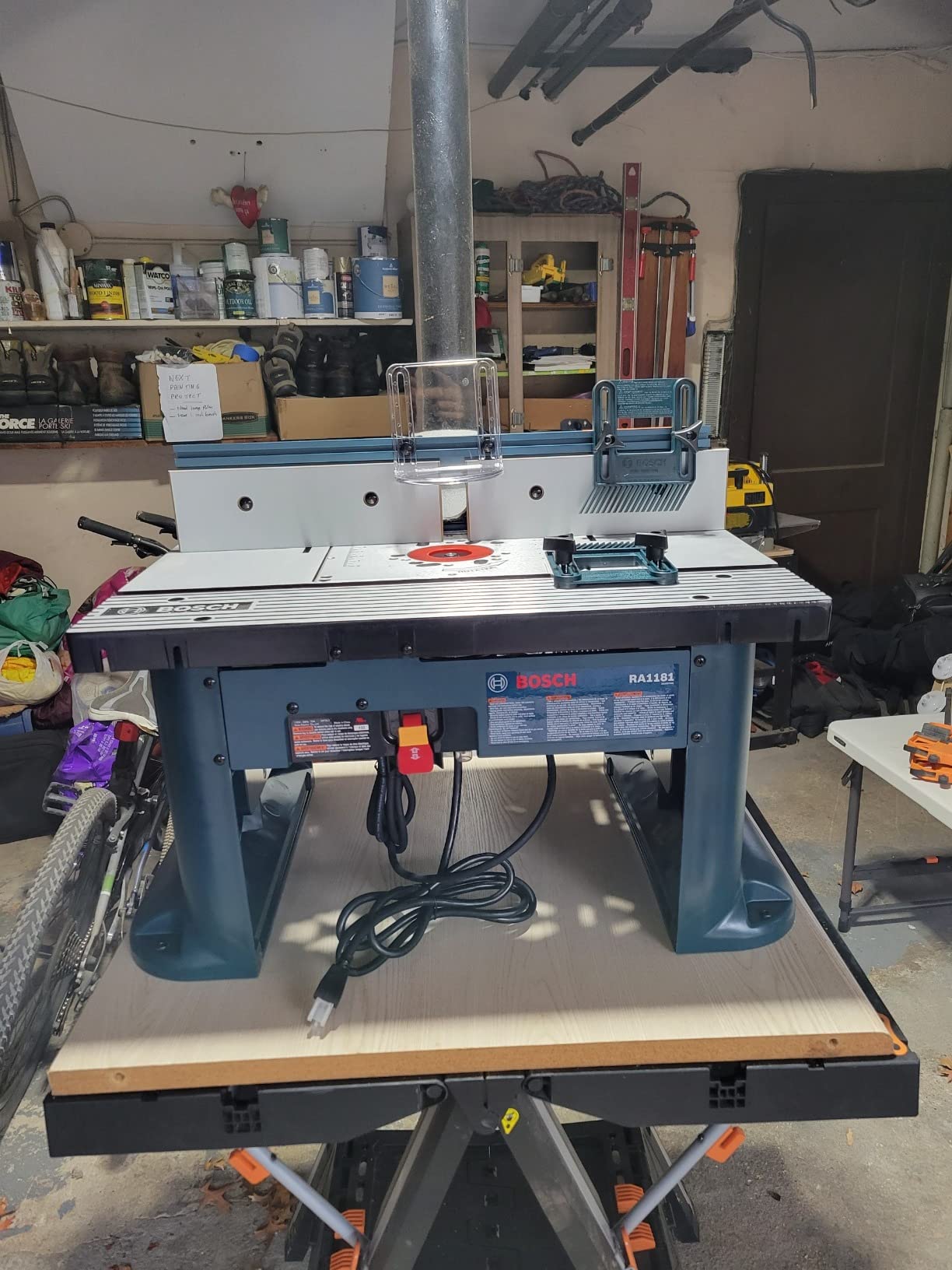 DEWALT Router, Fixed Base, 12-Amp, 24,000 RPM Variable Speed Trigger, 2-1/4HP, Corded (DW618) customer photo 1