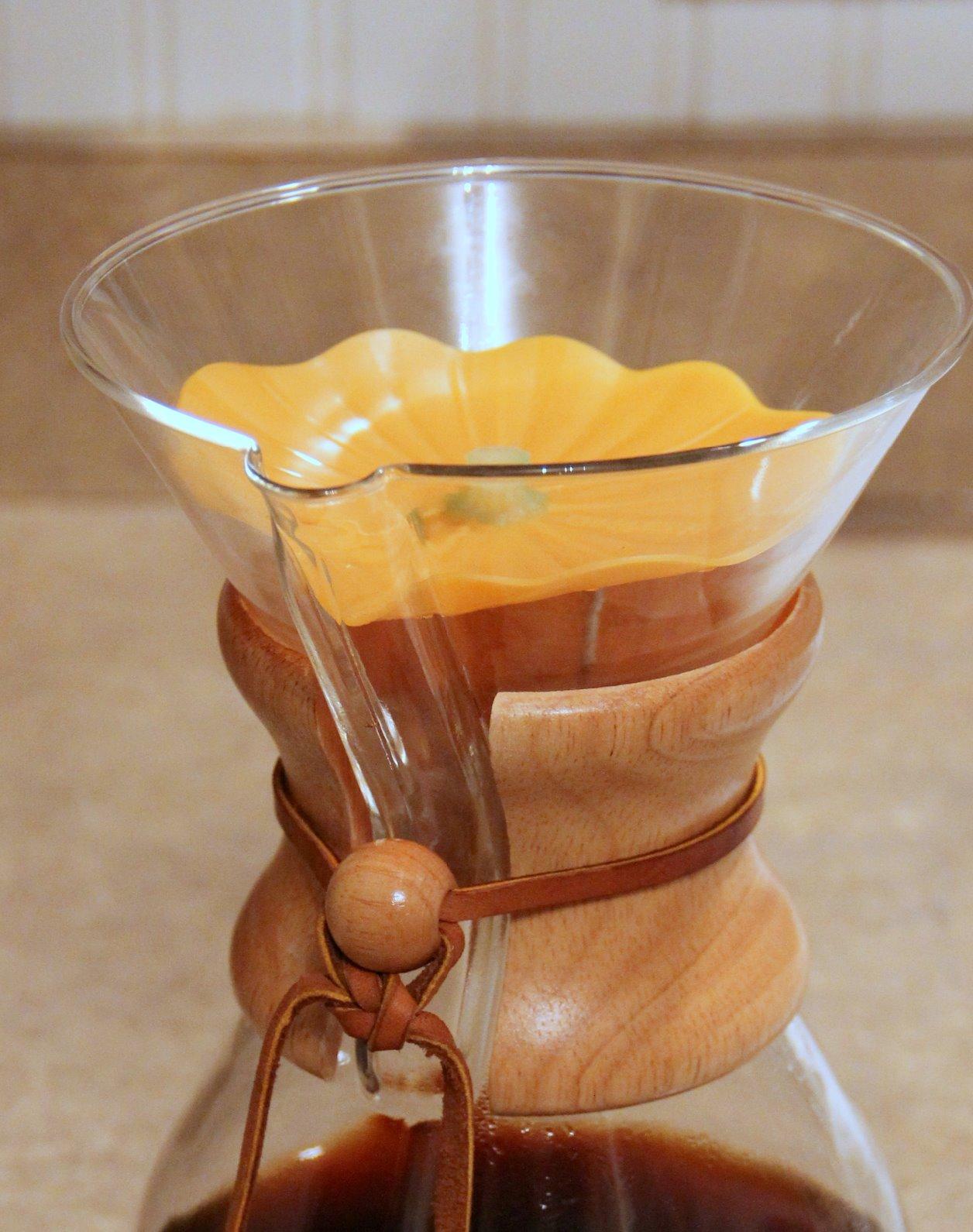Chemex Pour-Over Glass Coffeemaker - Classic Series - 6-Cup - Exclusive Packaging customer photo 1