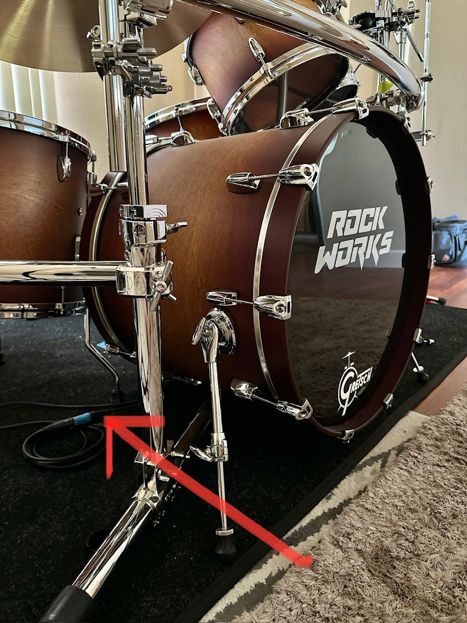 AUDIX D6 Cardioid Dynamic Kick Drum Microphone for Kick Drums and Bass Instruments | Cardioid Dynamic Mic with Vlm Diaphragm, 30 Hz-15 Khz, Handles ≥144 Db SPL, Ideal for Kick Drums and Bass Cabs customer photo 2