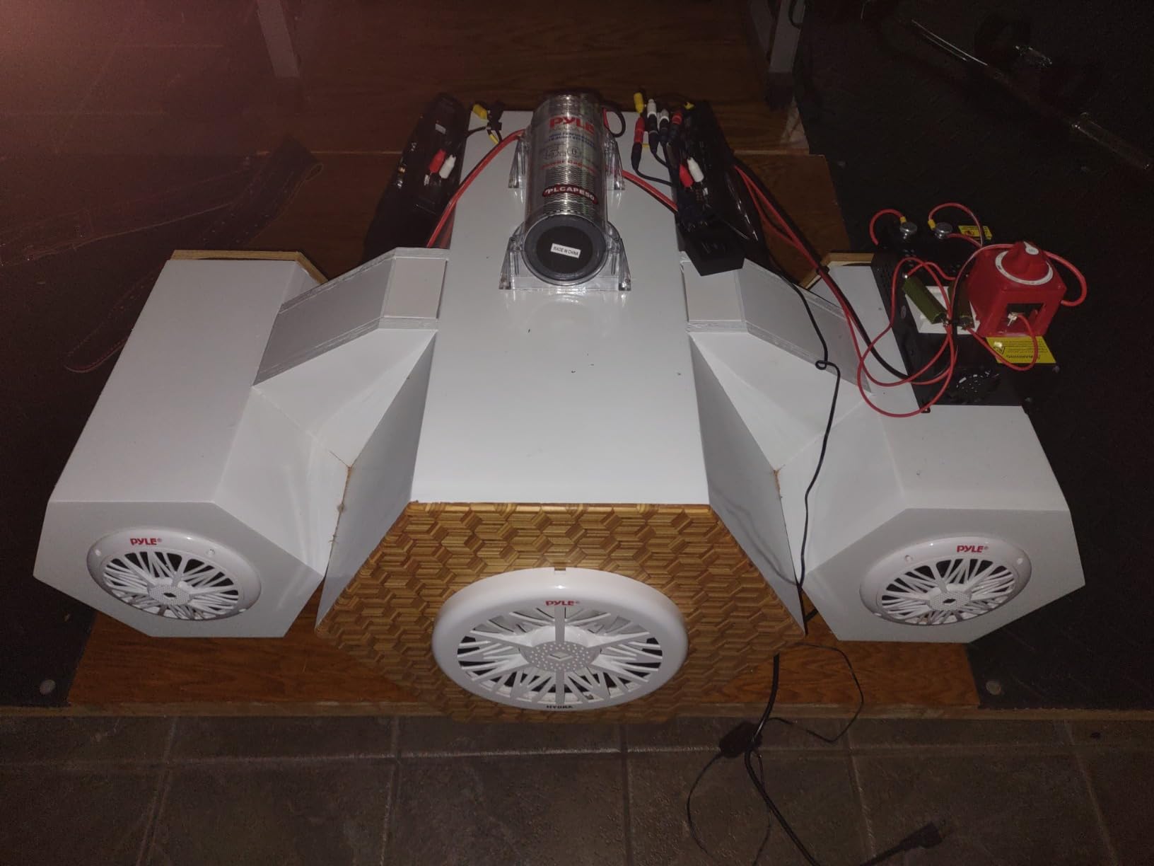 Pyle 10-Inch Outdoor Marine Audio Subwoofer - 500 Watt Single White Waterproof Bass Loud Speaker For Marine Stereo Sound System, Under Helm or Box Case Mount in Small Boat, Water Vehicle - PLMRW10 customer photo 1