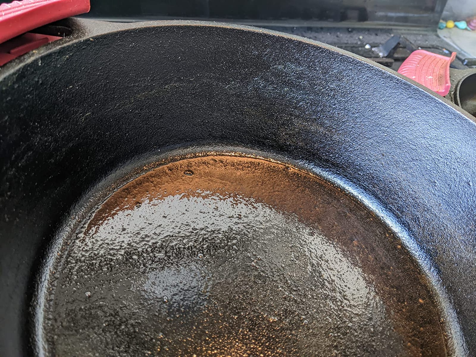 Lodge Cast Iron Combo Cooker, 3.2 Quart Deep Pot & 10.25 Inch Skillet Lid | 2-in-1 Deep Pot & Skillet Set, Dutch Oven with Skillet Lid for Sourdough, Frying & Camping, Non-Toxic, PFAS-Free customer photo 1