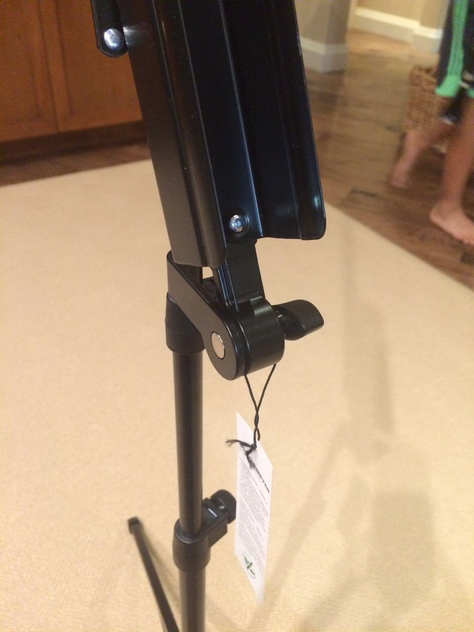 K&M Konig & Meyer 10065.000.55 Heavy Duty Music Stand - Large Deep Desk, Sturdy Base, Adjustable Height, Compact, Professional Grade for Musicians, German Made, Black customer photo 2