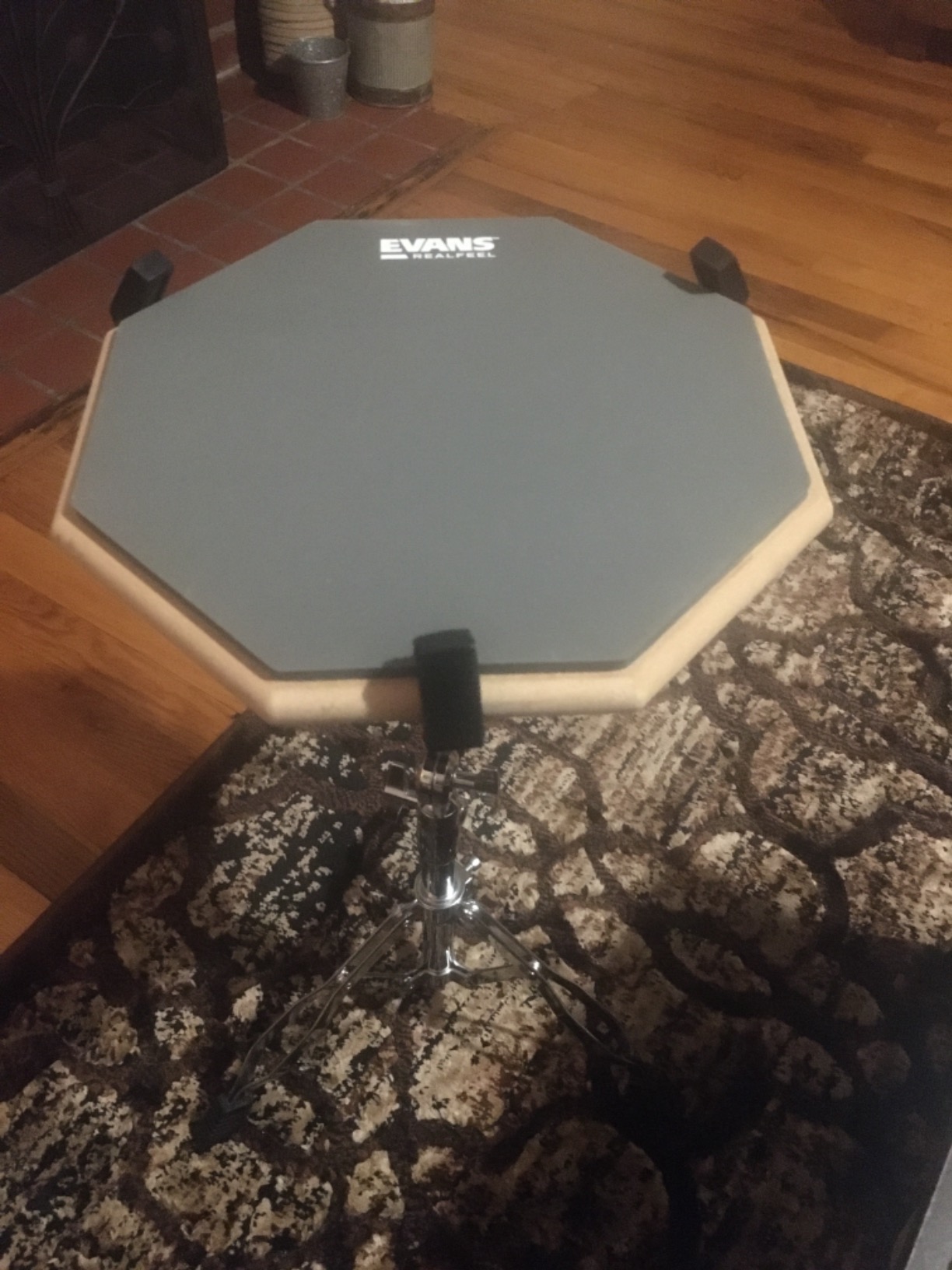 Evans RealFeel Single-Sided Drum Practice Pad, 12 Inch customer photo 2