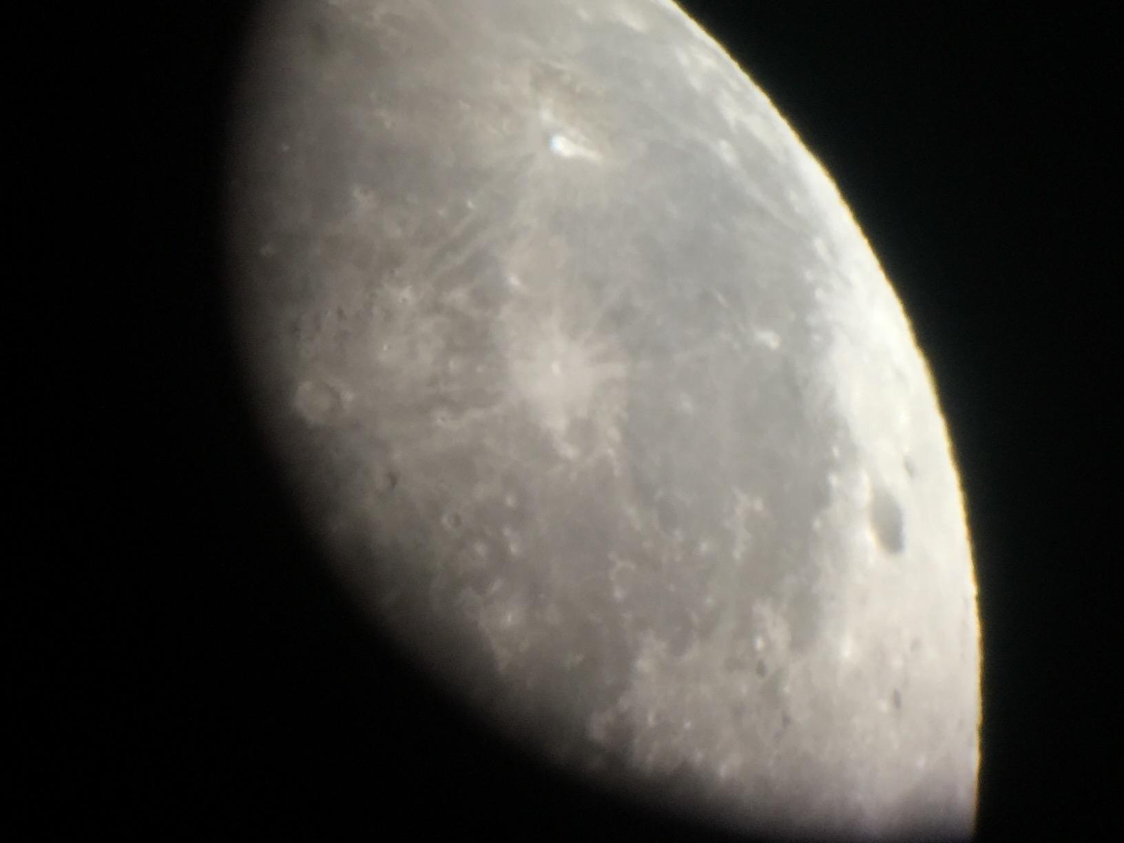 Celestron NexStar 4SE Maksutov-Cassegrain GoTo Telescope | Fully Automated GoTo Mount with SkyAlign, Compact Maksutov Optics, Great for Moon & Planet Viewing, Ultra-Portable Design customer photo 1
