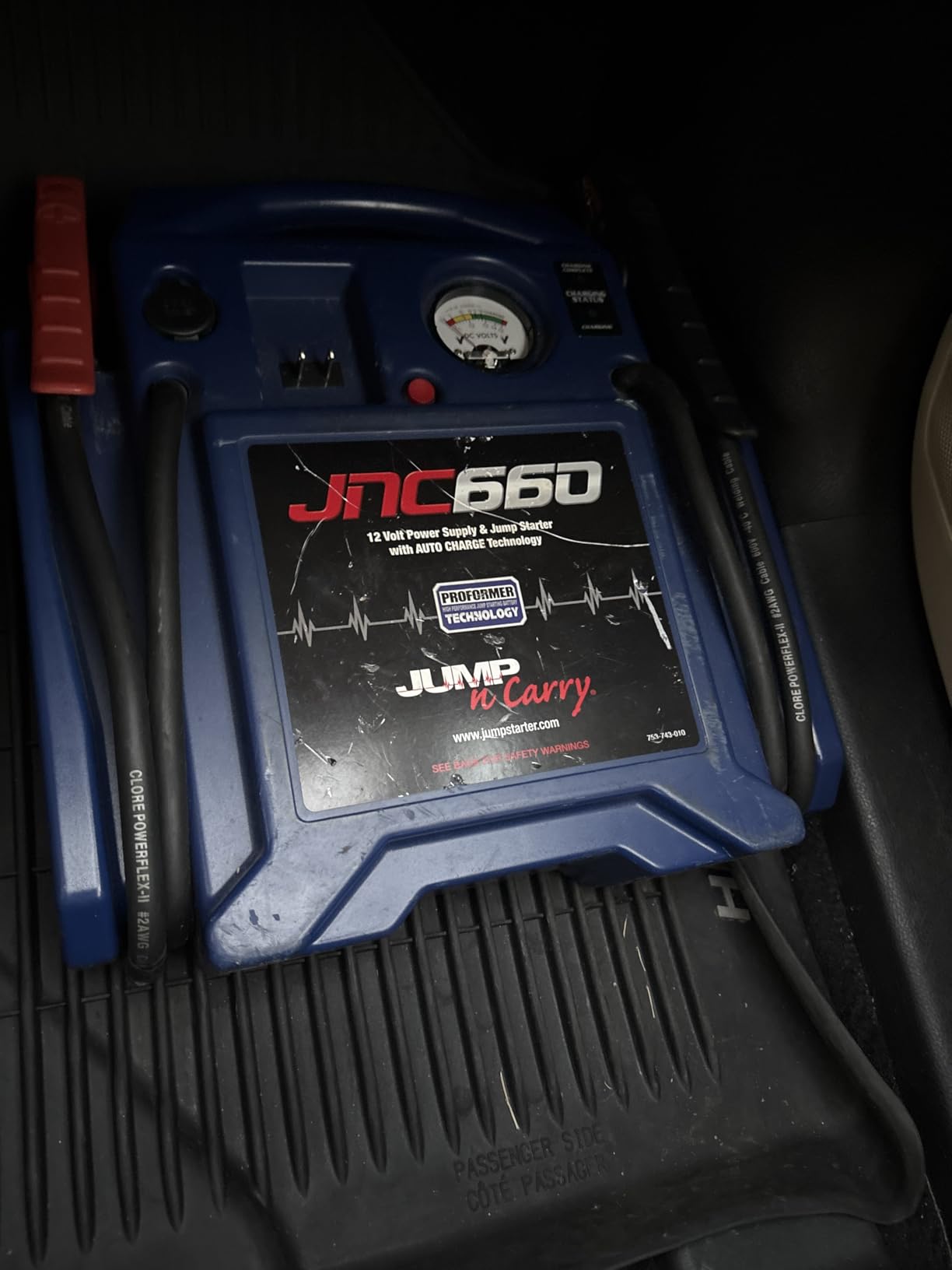 Clore Automotive Jump-N-Carry JNC660 1700 Peak Amp 12 Volt Jump Starter customer photo 2