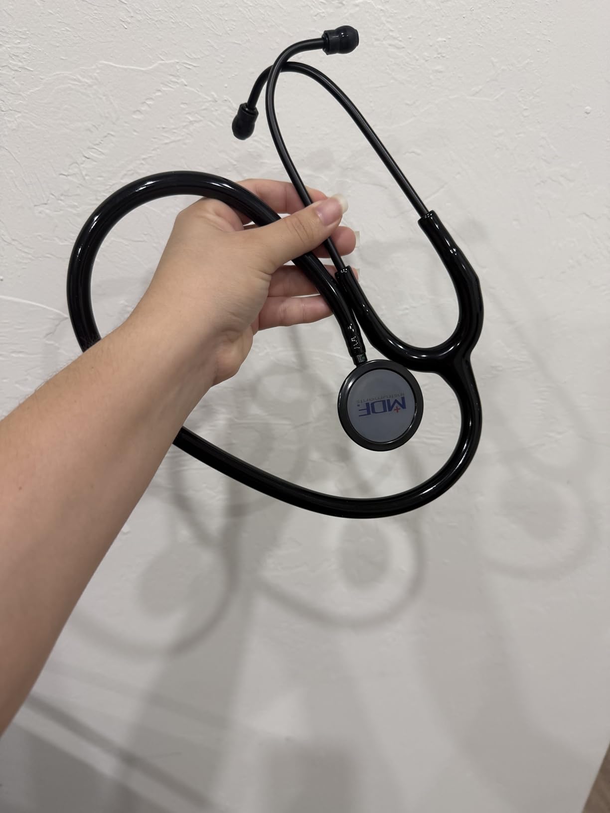 MDF Instruments, Acoustica Lightweight Stethoscope for Doctors, Nurses, Students, Home Health Use, Dual Head, Black Tube, Black Chestpiece-Headset customer photo 2