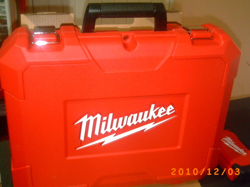 Milwaukee 2691-22 18-Volt Compact Drill and Impact Driver Combo Kit customer photo 2
