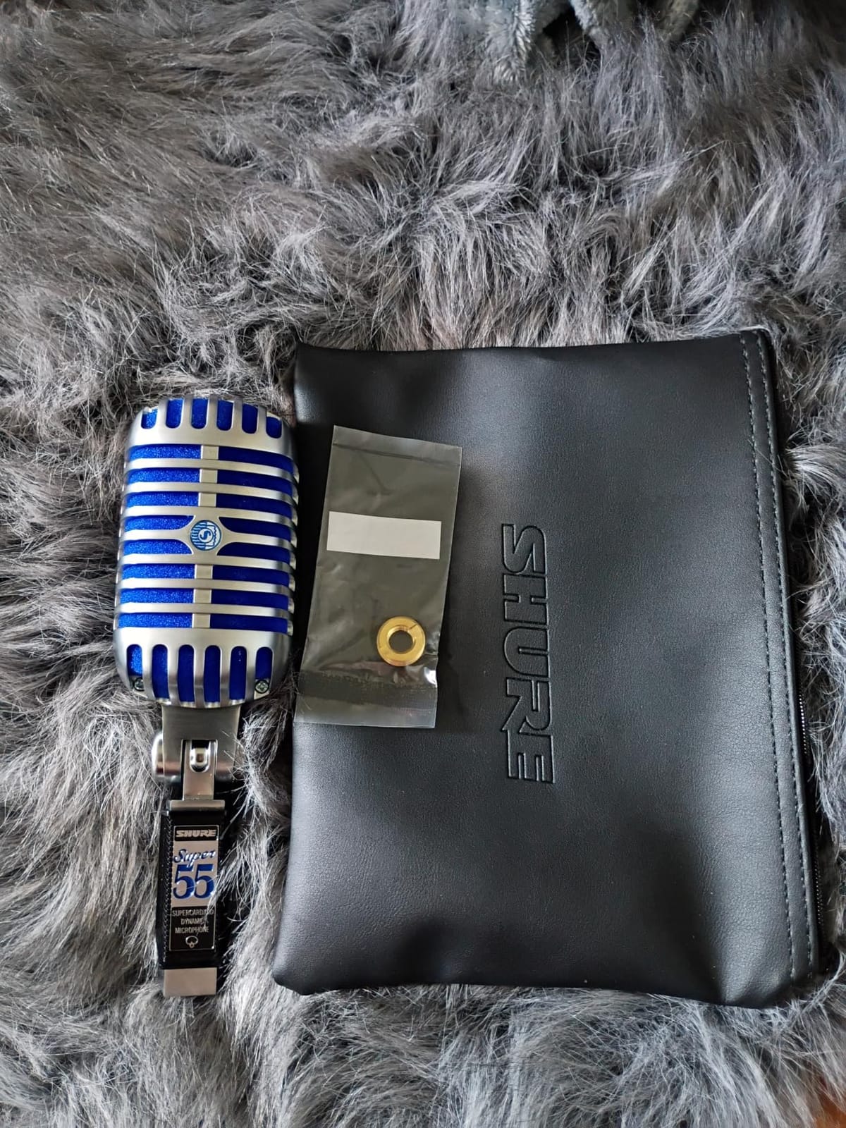 Shure Super 55 Deluxe Supercardioid Dynamic Vocal Microphone customer photo 2