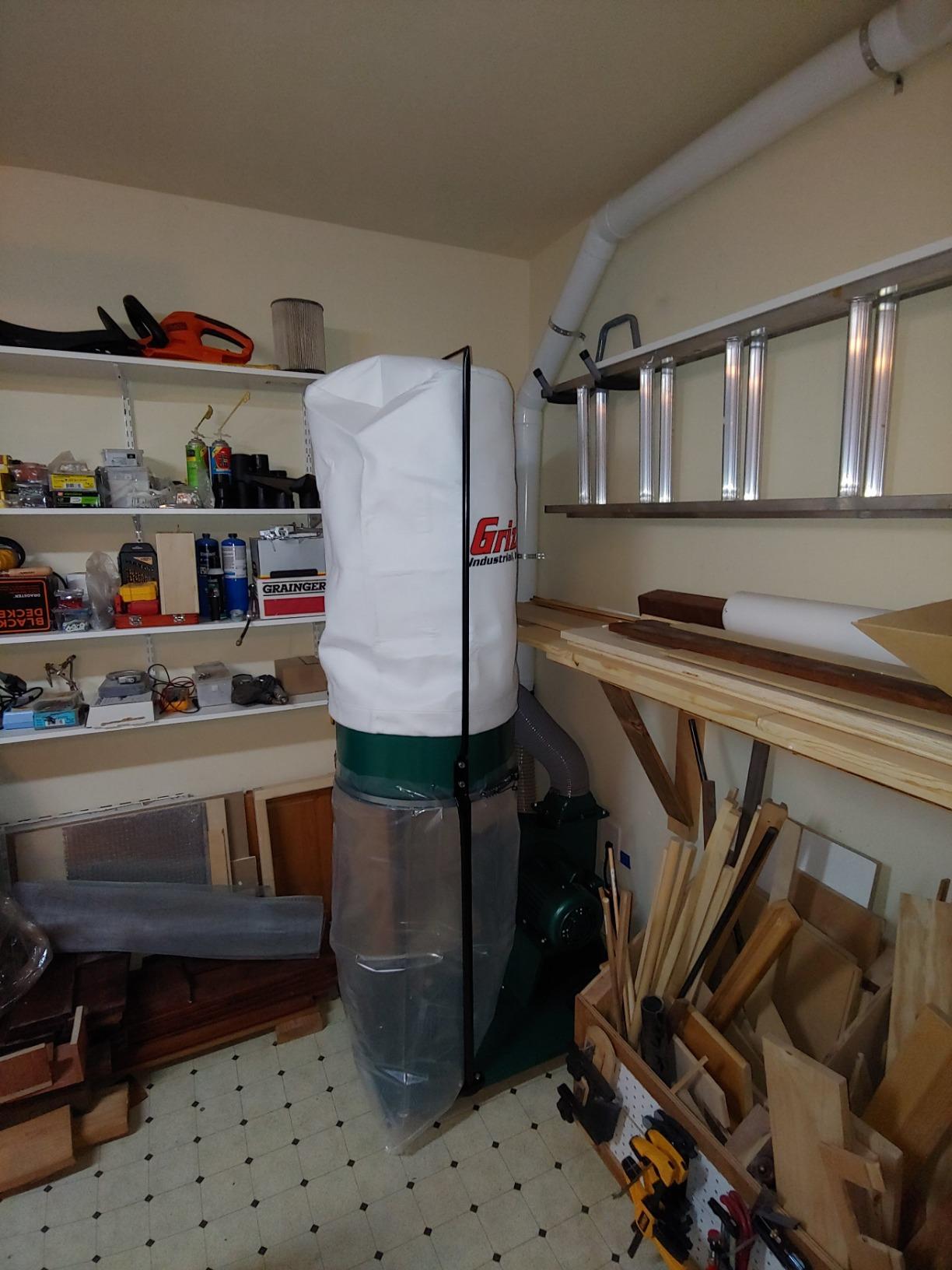 Grizzly Industrial G1028Z2 1-1/2 HP Portable Dust Collector customer photo 1