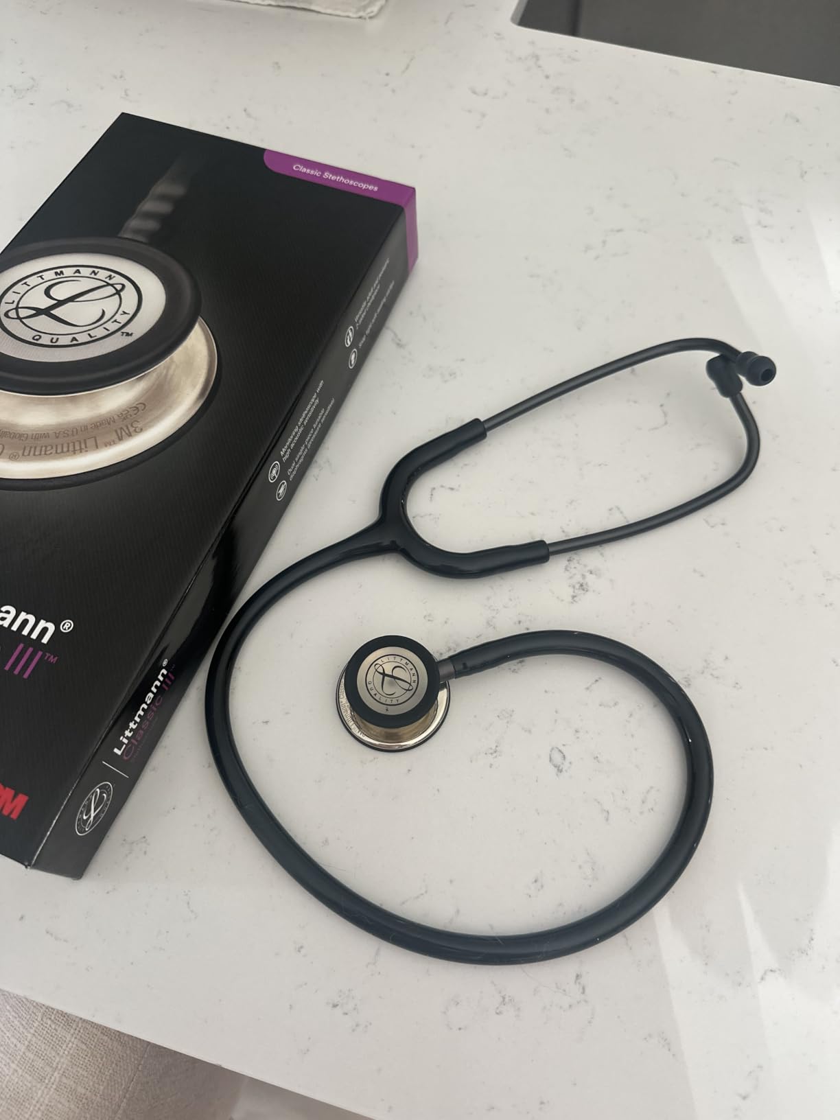 3M Littmann Classic III Monitoring Stethoscope, 5806, More Than 2X as Loud, Weighs Less, Stainless Steel Rainbow-Finish Chestpiece, 27