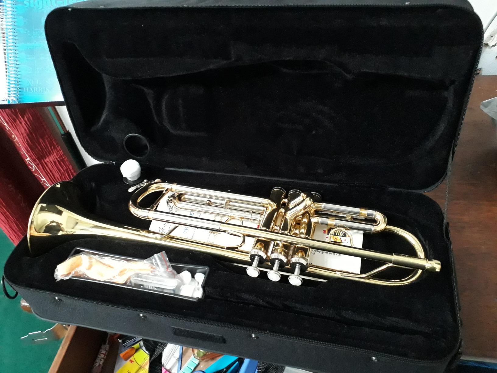 Jean Paul TR-330 Student Bb Trumpet, Two-Piece Yellow Brass Bell, Stainless Steel Valves, U.S. Play-Tested, Gold Lacquer Finish, 7C Mouthpiece and Semi-Hard Case Included customer photo 1