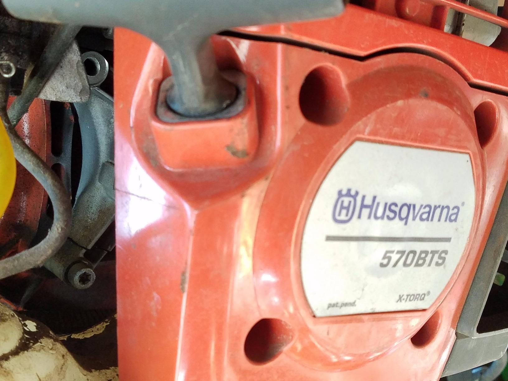 Husqvarna 570BTS Backpack Leaf Blower, Ergonomic Design, Gas Leaf Blower | 66-cc 4-HP 2-cycle gas leaf blower, 972-CFM, 236-MPH, 37-N, powerful clearing performance with air purge and cruise control customer photo 1