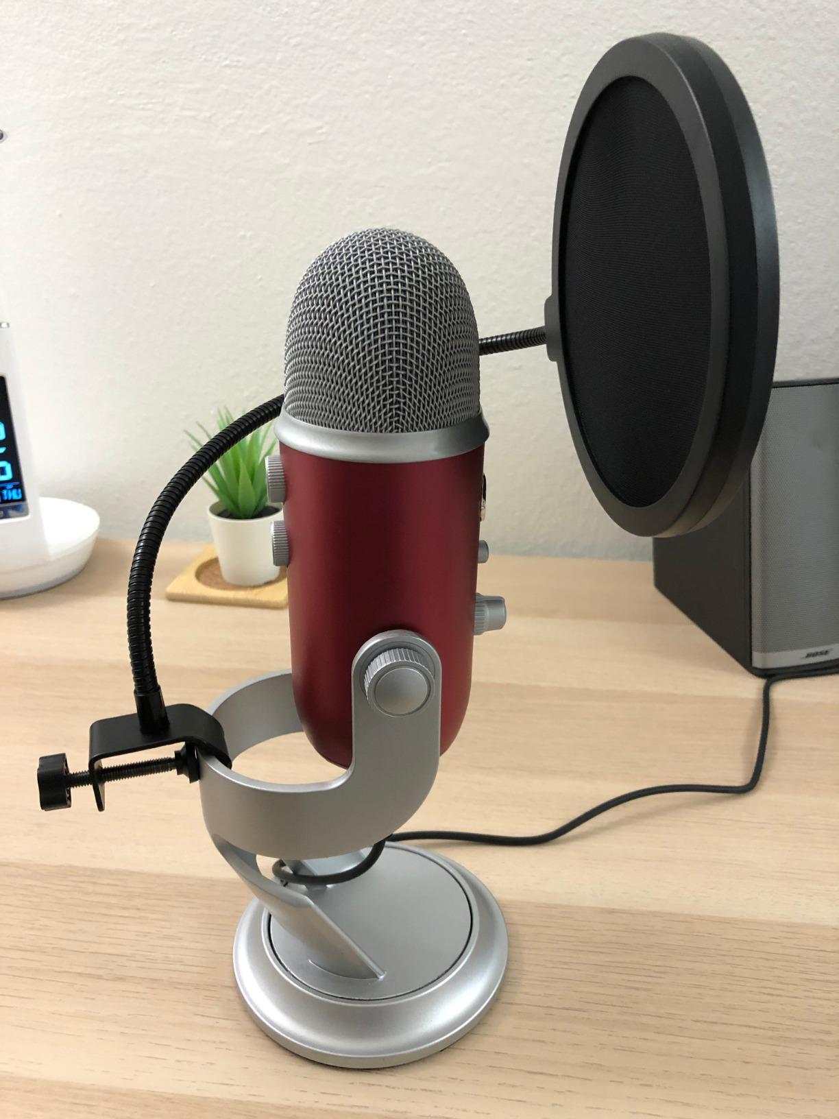 NEEWER Professional Microphone Pop Filter Shield | Compatible with Blue Yeti and Other Mic, Dual Layered Wind Pop Screen, Flexible 360 Degree Gooseneck Clip, Stabilizing Arm customer photo 2