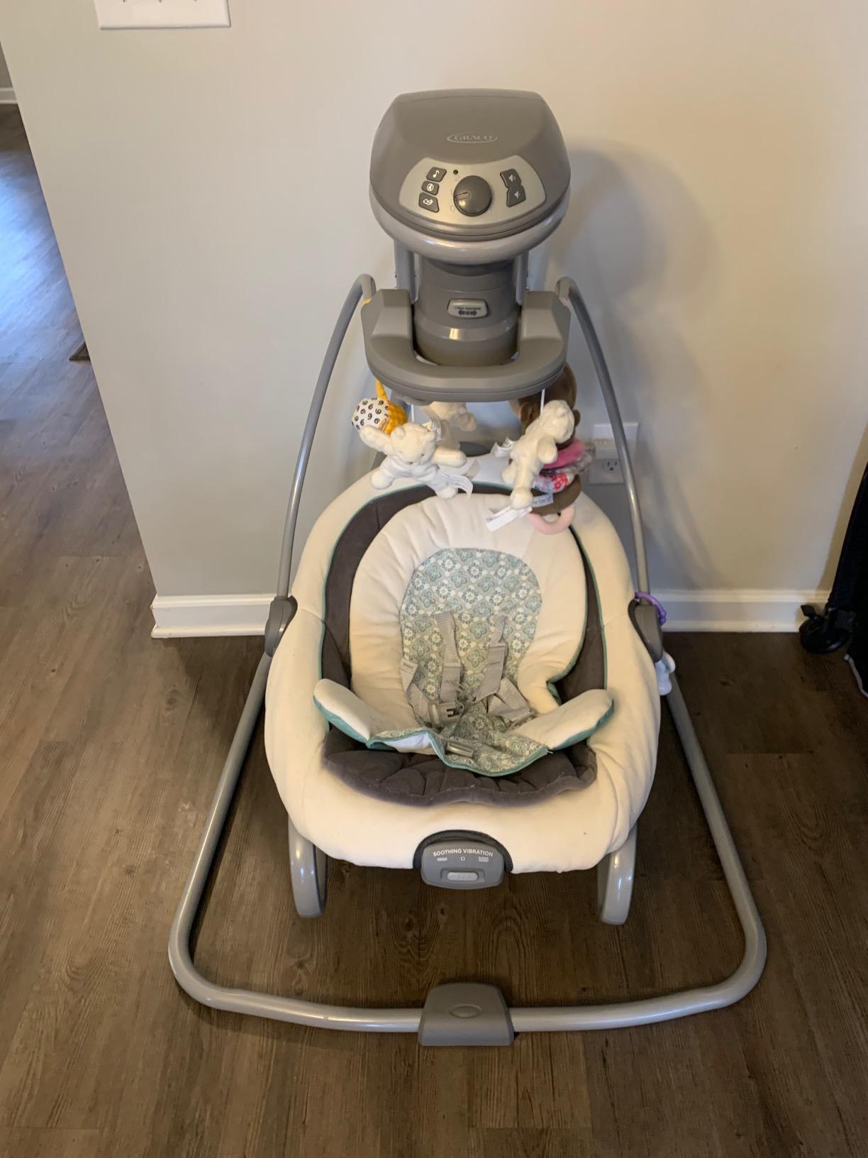 Graco DuetSoothe 2 in 1 Portable Baby Swing & Baby Rocker, Multi Direction, Vibration, Winslet customer photo 1