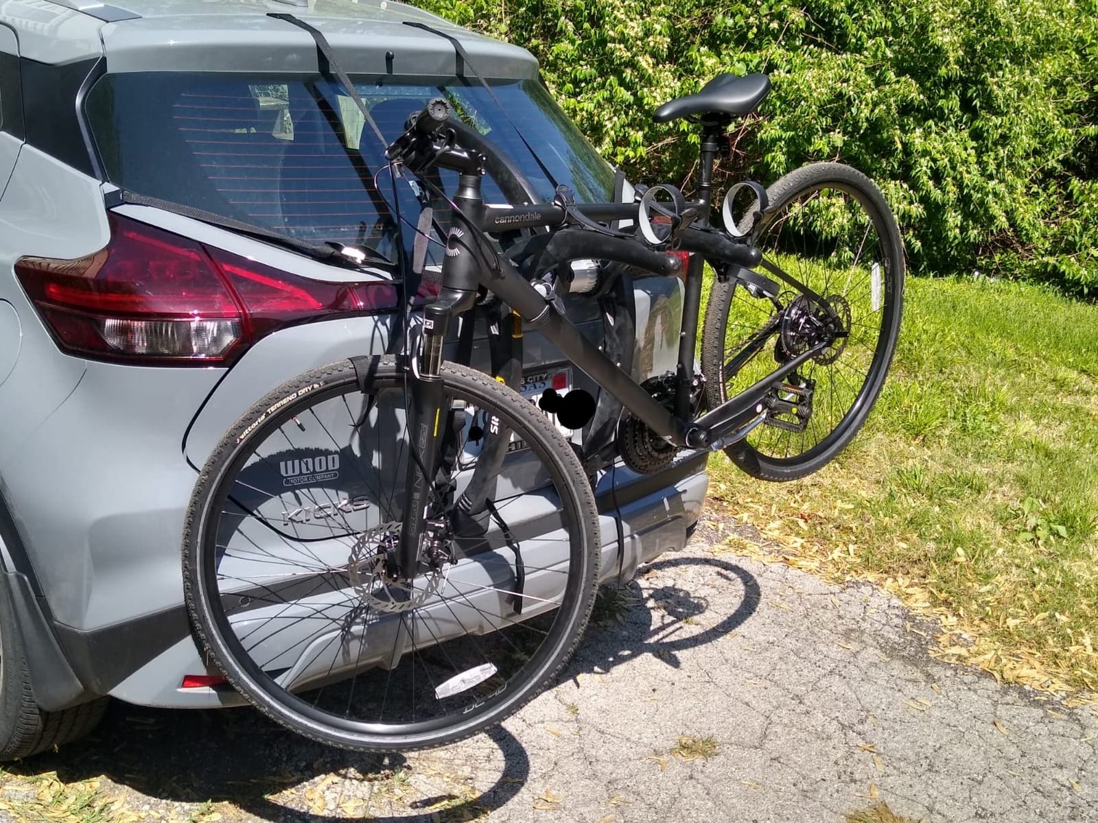 Saris Bones Car Trunk Bicycle Rack Carrier, Mounts 2 Bikes, Black customer photo 2