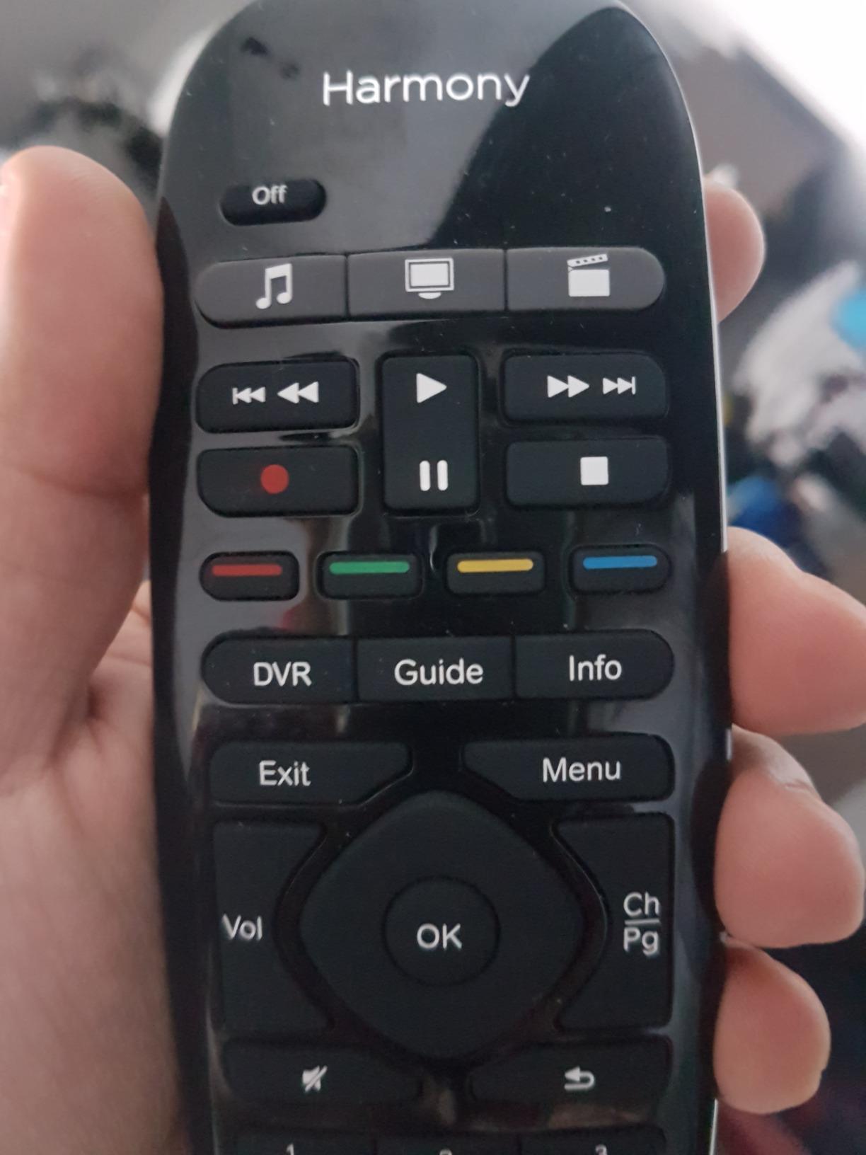 Harmony Smart Control with Smartphone App and Simple All In One Remote - Black customer photo 1