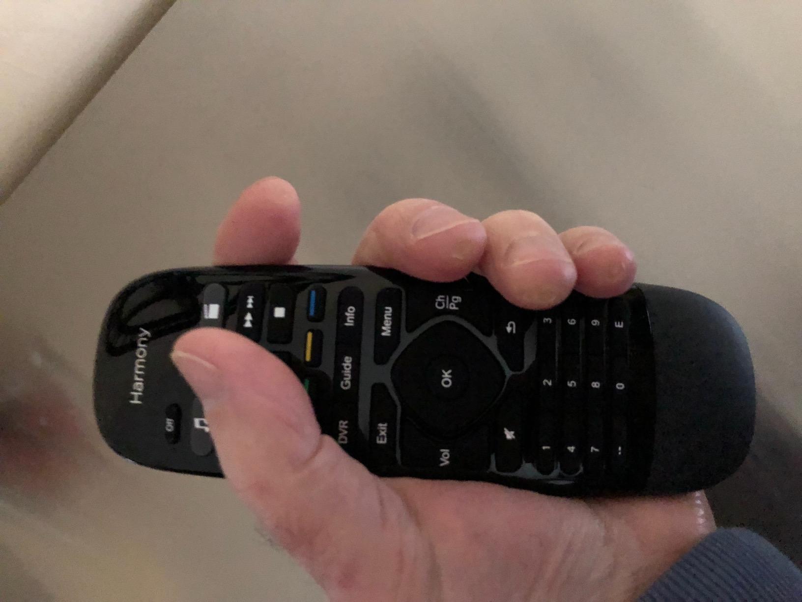 Harmony Smart Control with Smartphone App and Simple All In One Remote - Black customer photo 2