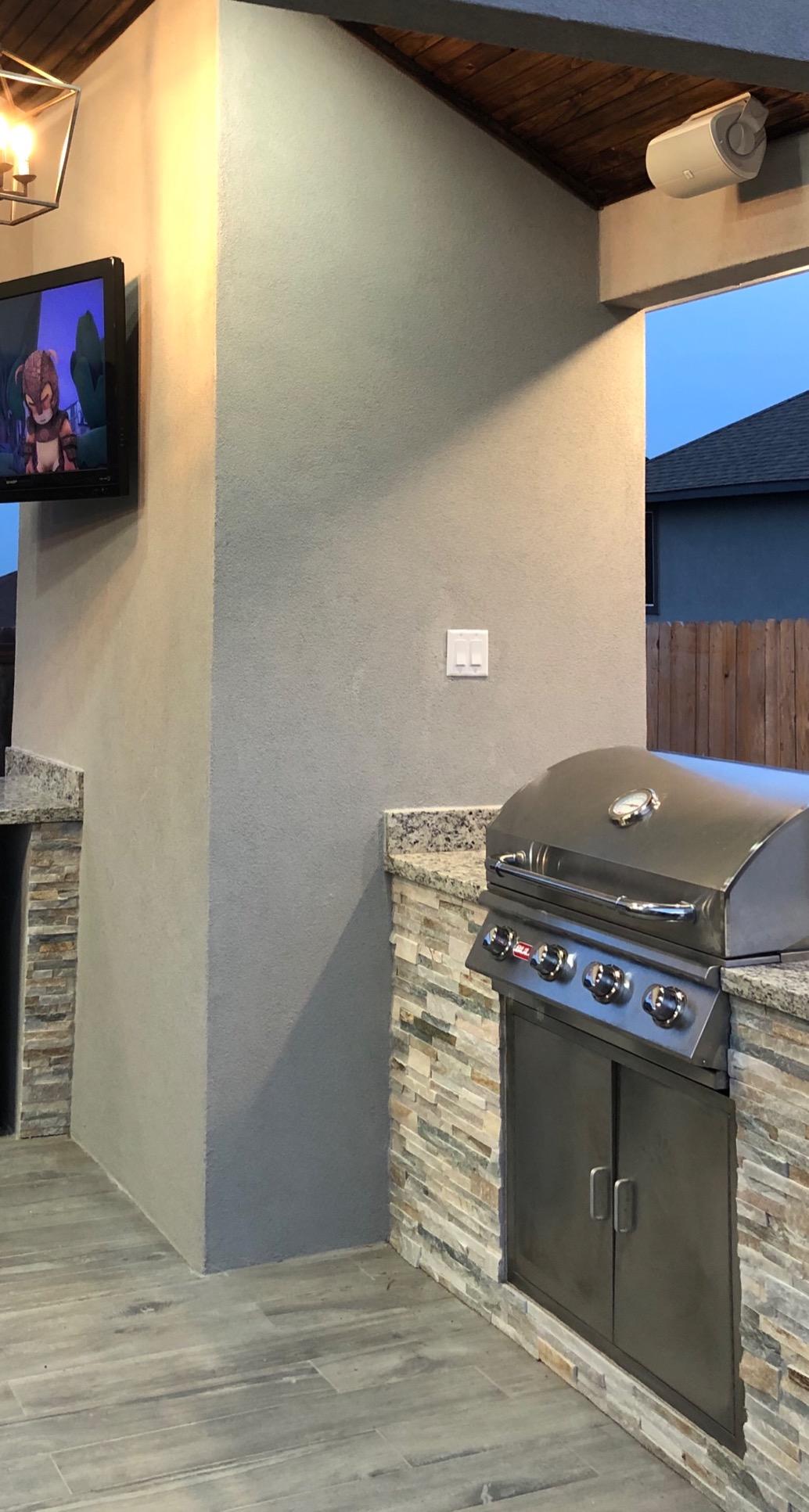 Bull Outdoor Products Outlaw 60,000 BTU Drop-In Grill Head - Stainless Steel, Liquid Propane customer photo 1
