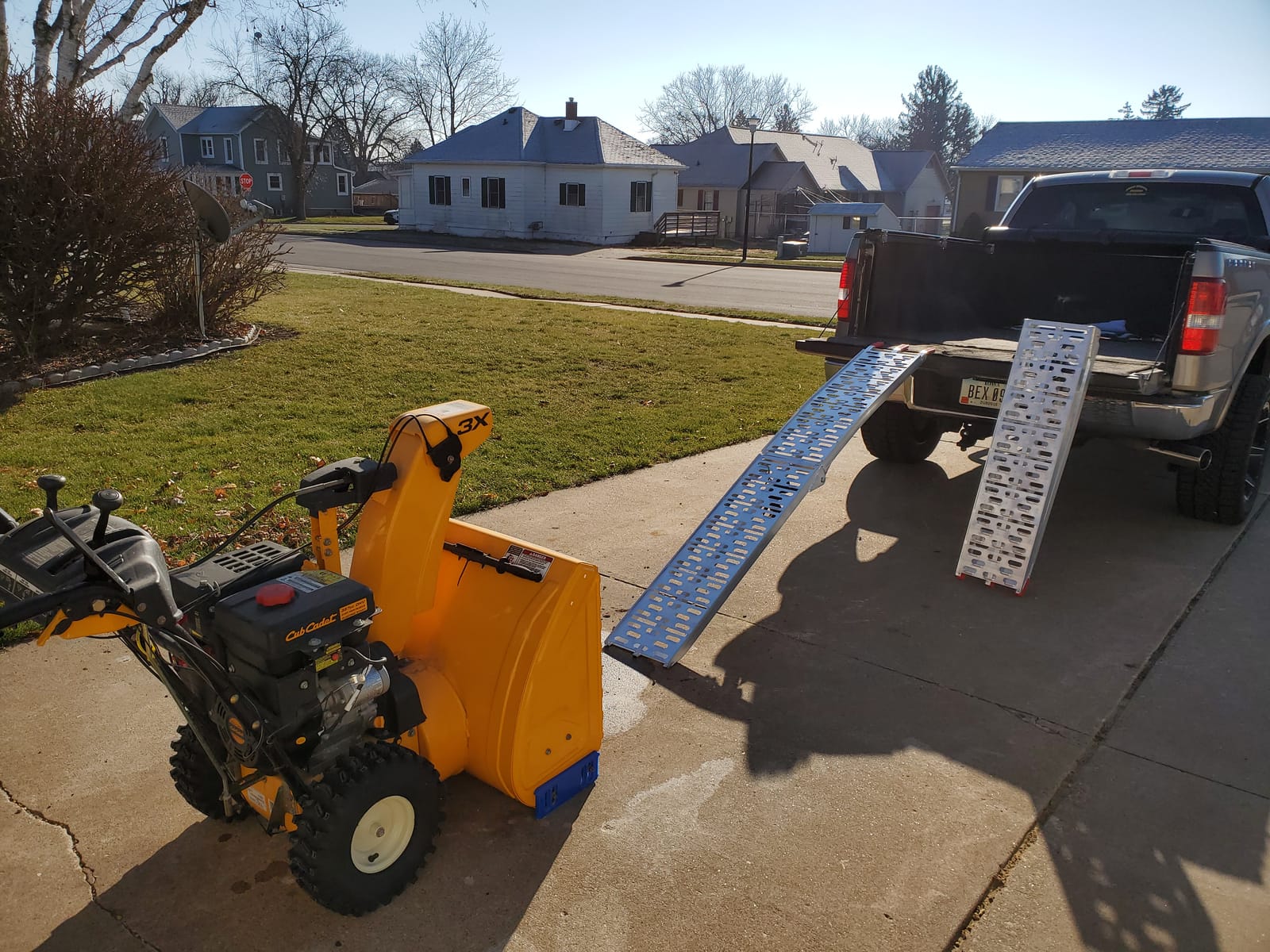 7.5' ATV Loading Ramps, 1,500 lb Capacity, Titan Ramps | Aluminum loading ramps for pickup trucks, folds to 45.5