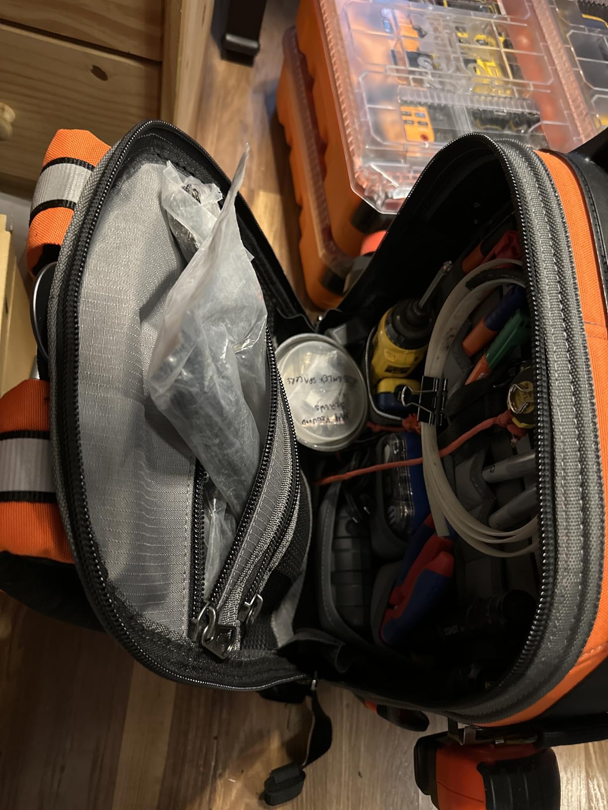 Veto Pro Pac Tech Pac Tool Backpack - Heavy-Duty Weatherproof Tool Bag with 46 Pockets, Waterproof Molded Base & Ergonomic Padded Straps customer photo 2