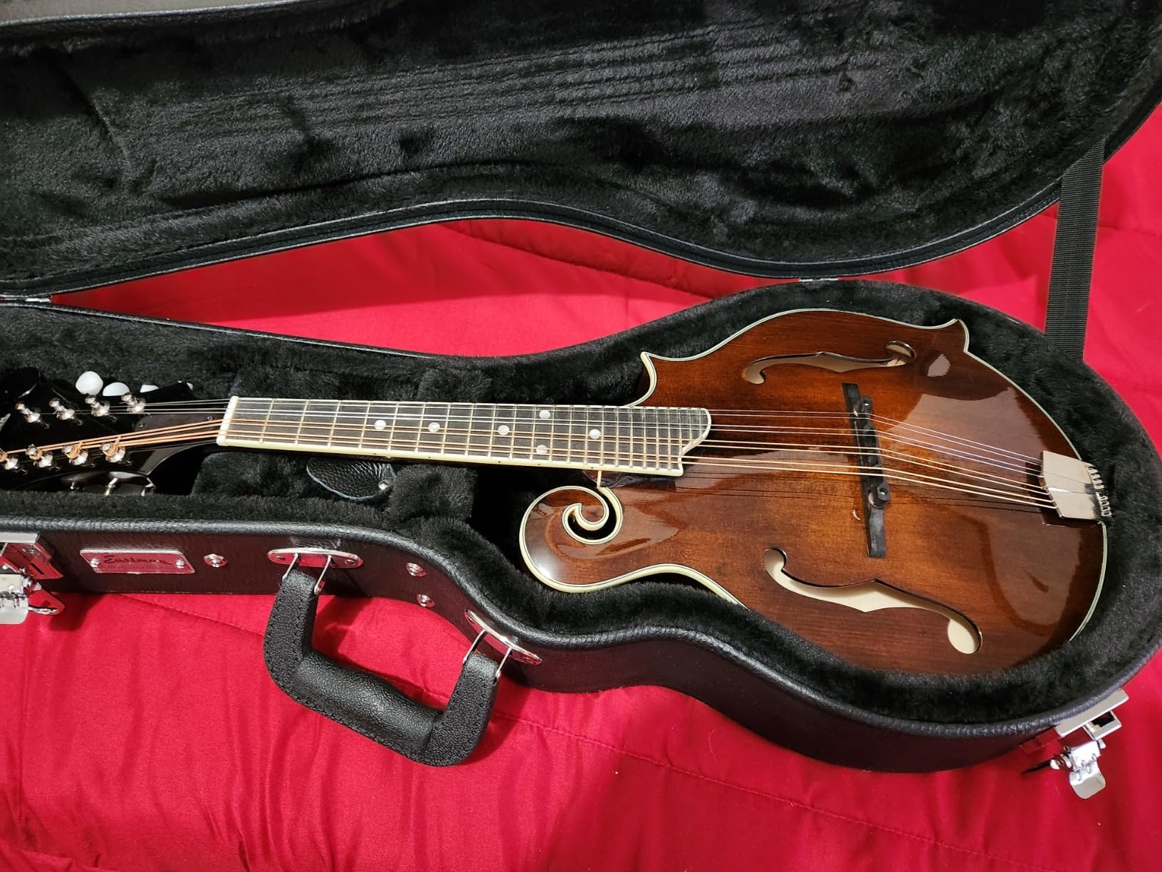 Eastman Guitars MD515 F-style Mandolin - Classic customer photo 2